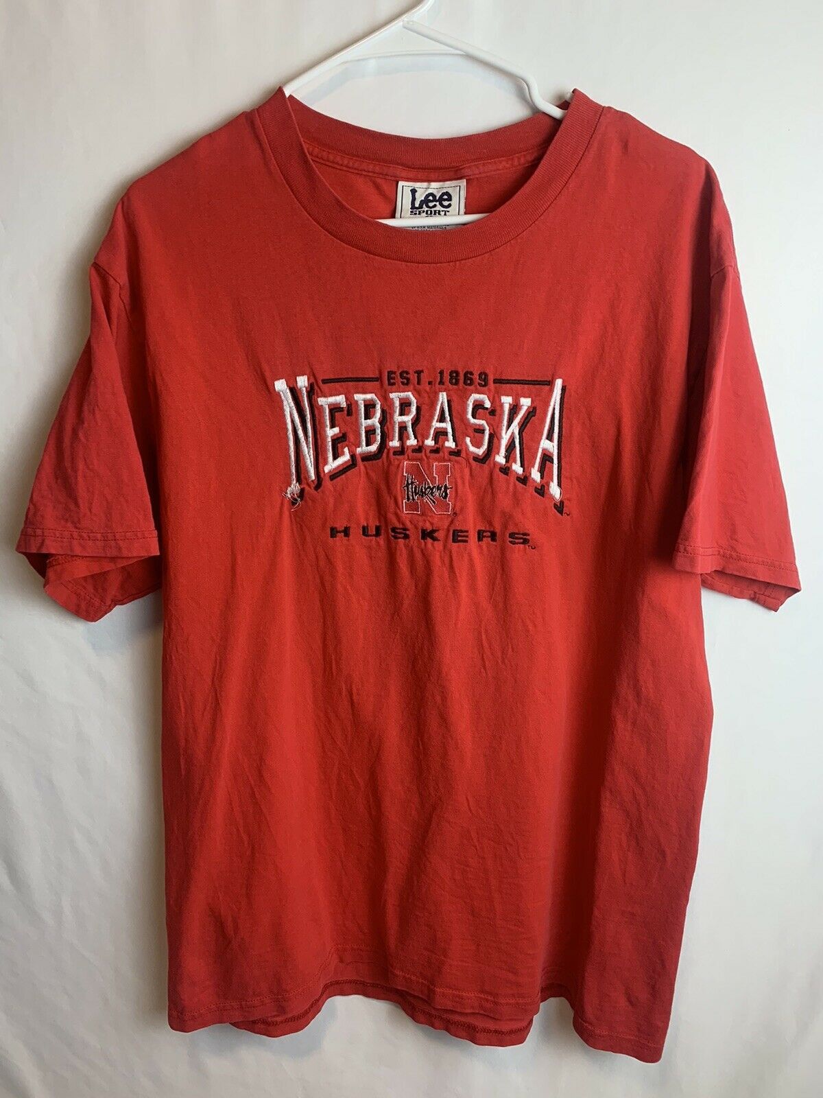 Other Nebraska Huskers Vintage Tee TShirt Mens Sz L Red LEE Sport Size US L / EU 52-54 / 3 - 1 Thumbnail