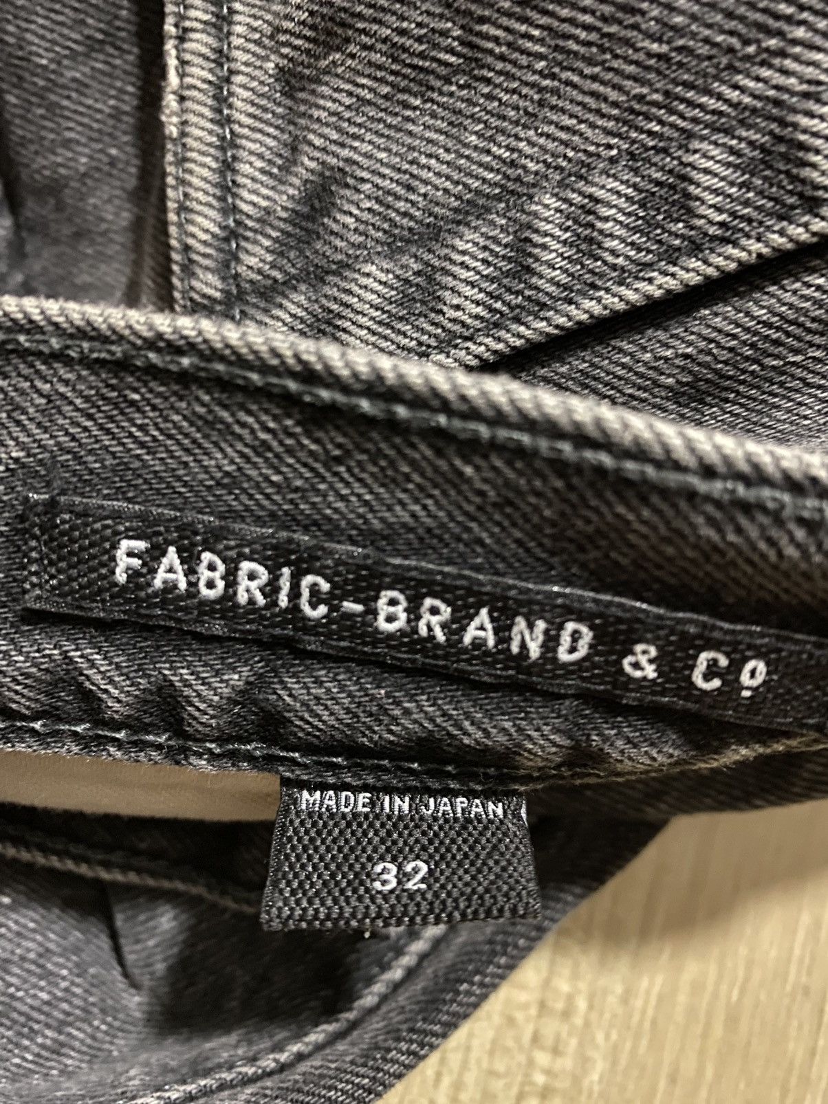 Fabric Brand & Co. Fabric Brand & Co. - black lightly distress jeans Size US 32 / EU 48 - 5 Thumbnail