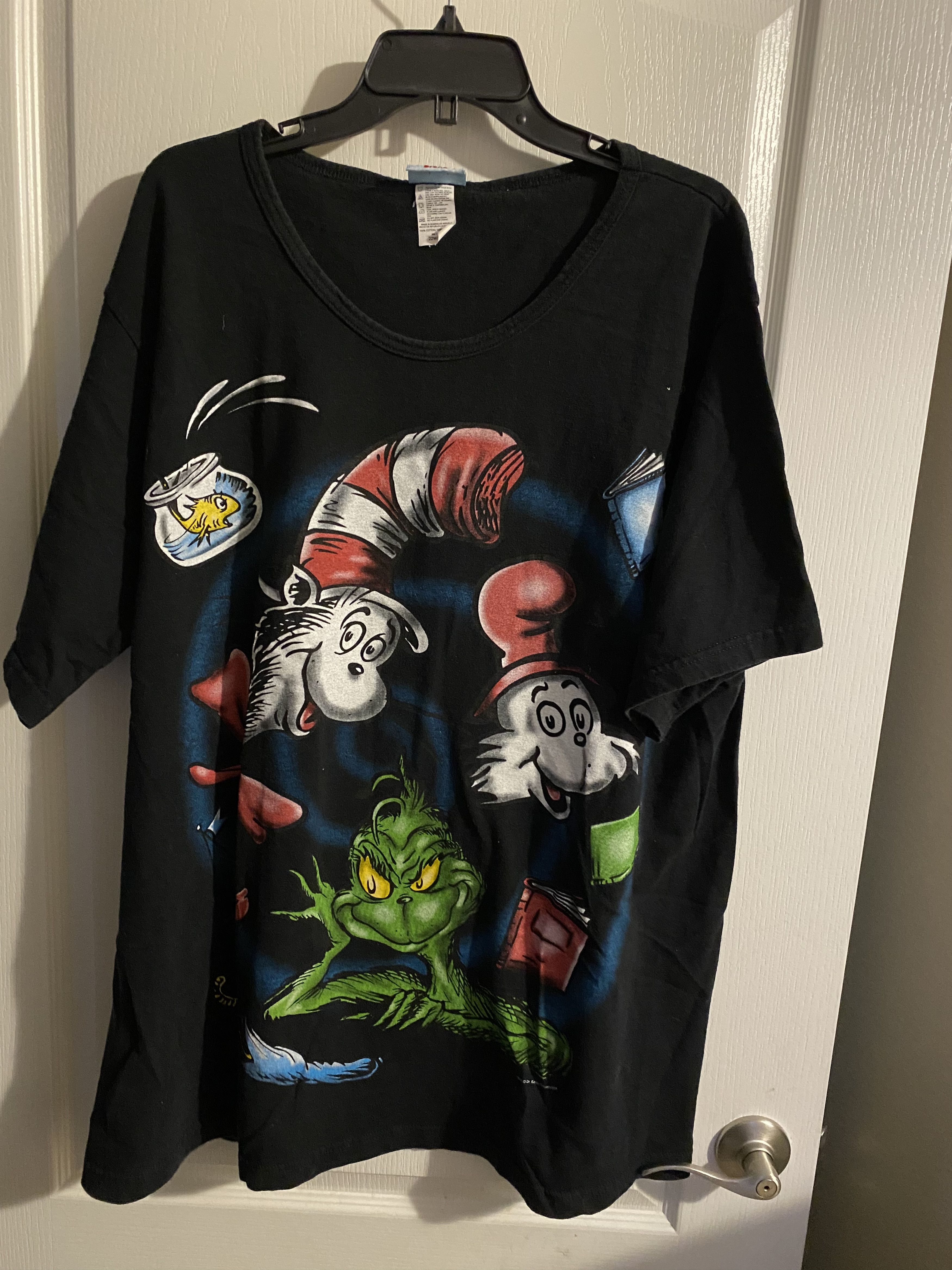 Vintage Seuss Brand Cat in The Hat Grinch T Shirt