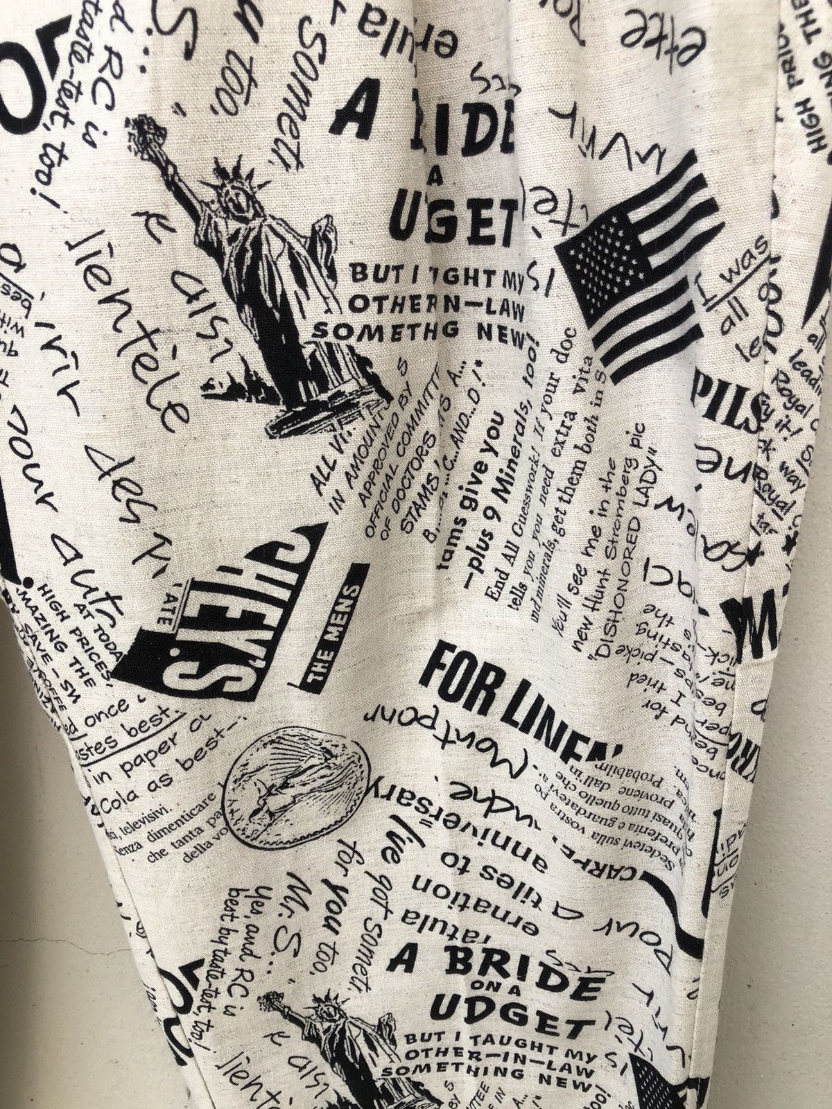 Vintage Vintage 80s Three Top Japan Old Newspaper Baggy Trouser Pant Size US 29 - 15 Thumbnail