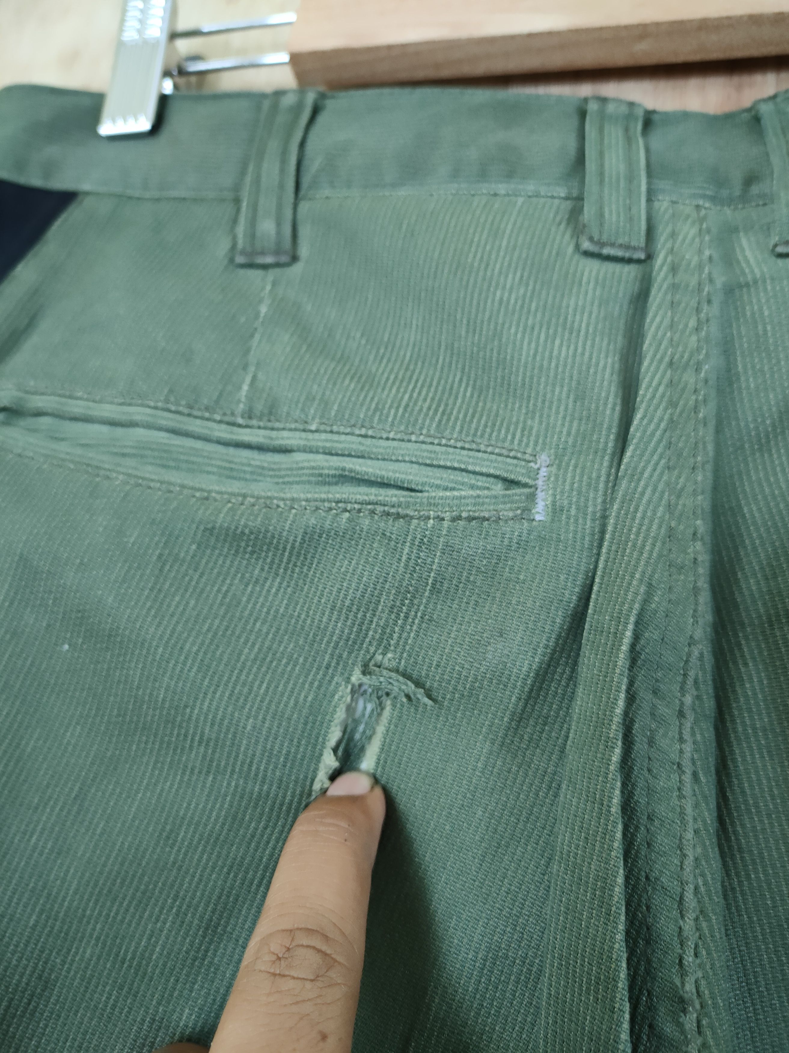 Japanese Brand DL G-Ground green multi pocket tactical cargo pants #46-298 Size US 33 - 10 Thumbnail