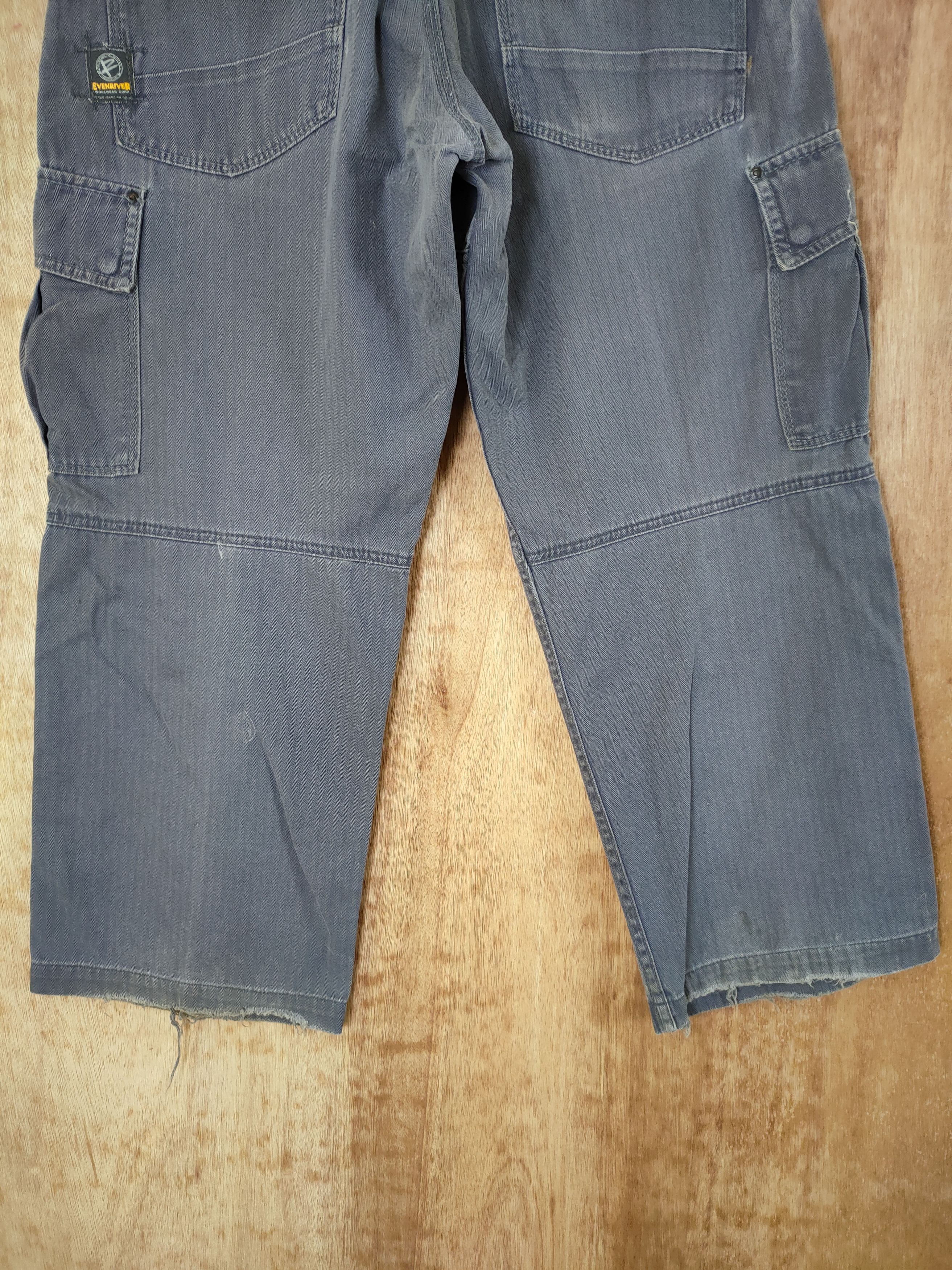 Japanese Brand DLL Evenriver thrashed faded distressed cargo pants #46-291T Size US 30 / EU 46 - 8 Thumbnail