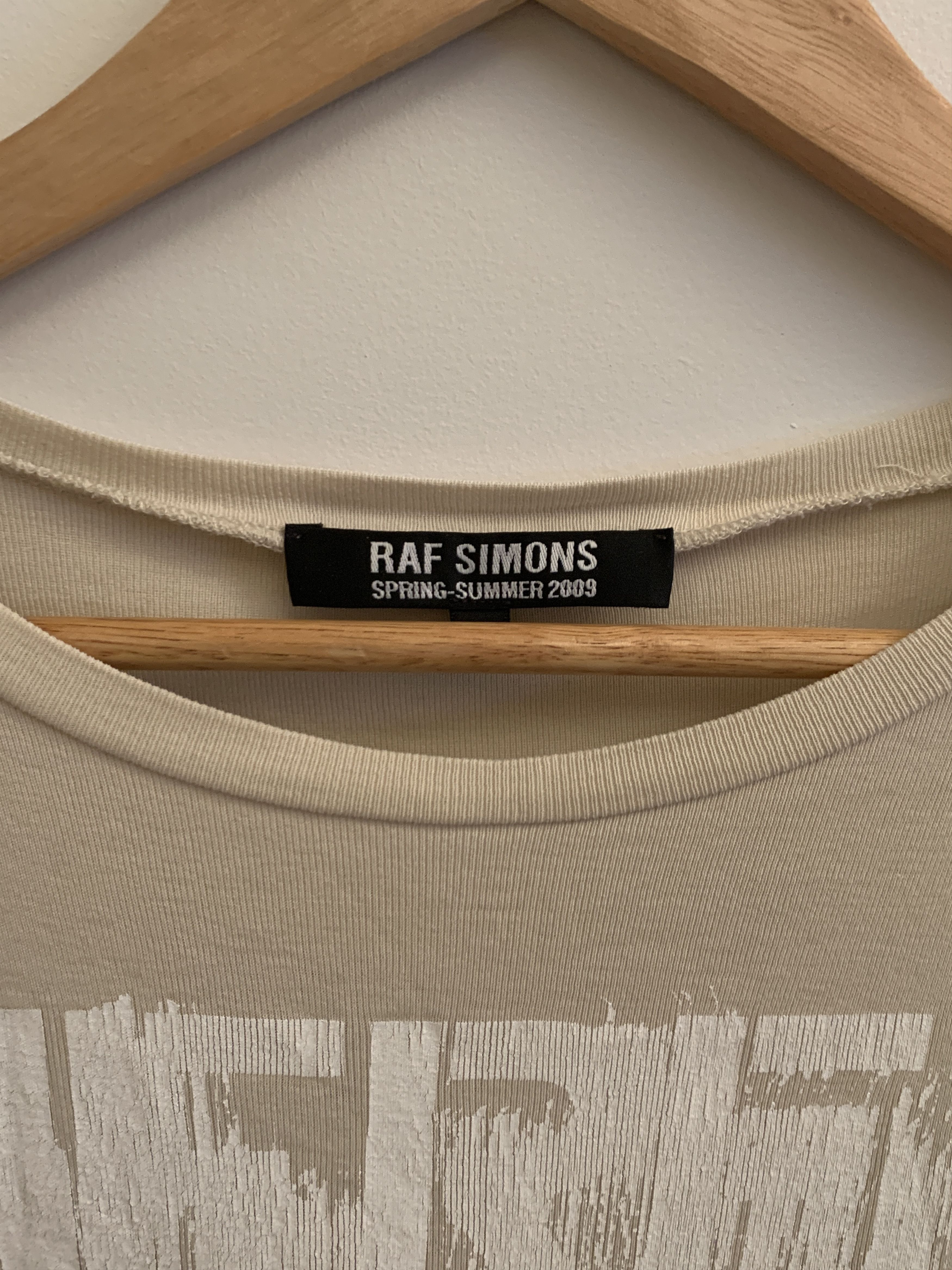 Raf Simons Spring Summer Graphic Sleevless Shirt 2009 Size US M / EU 48-50 / 2 - 2 Thumbnail