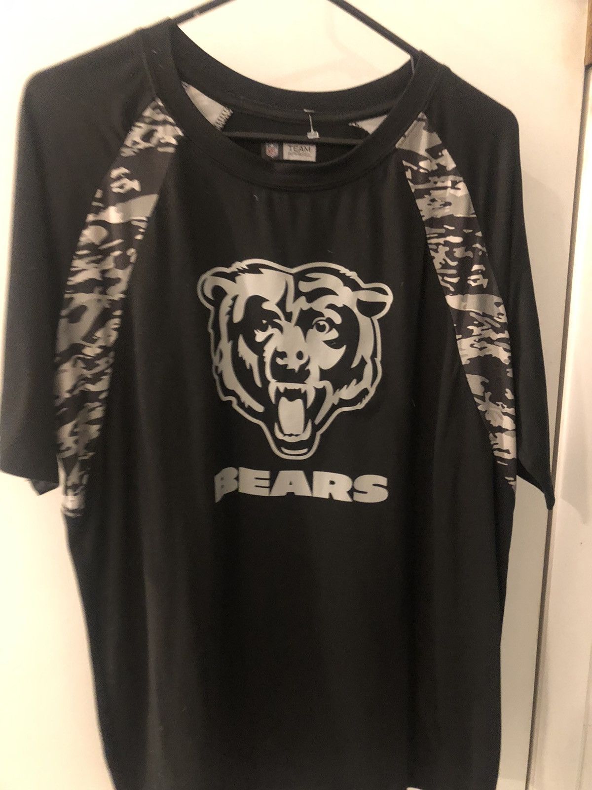 NFL Chicago bears Nfl football training shirt camo size medium Size US M / EU 48-50 / 2 - 4 Thumbnail