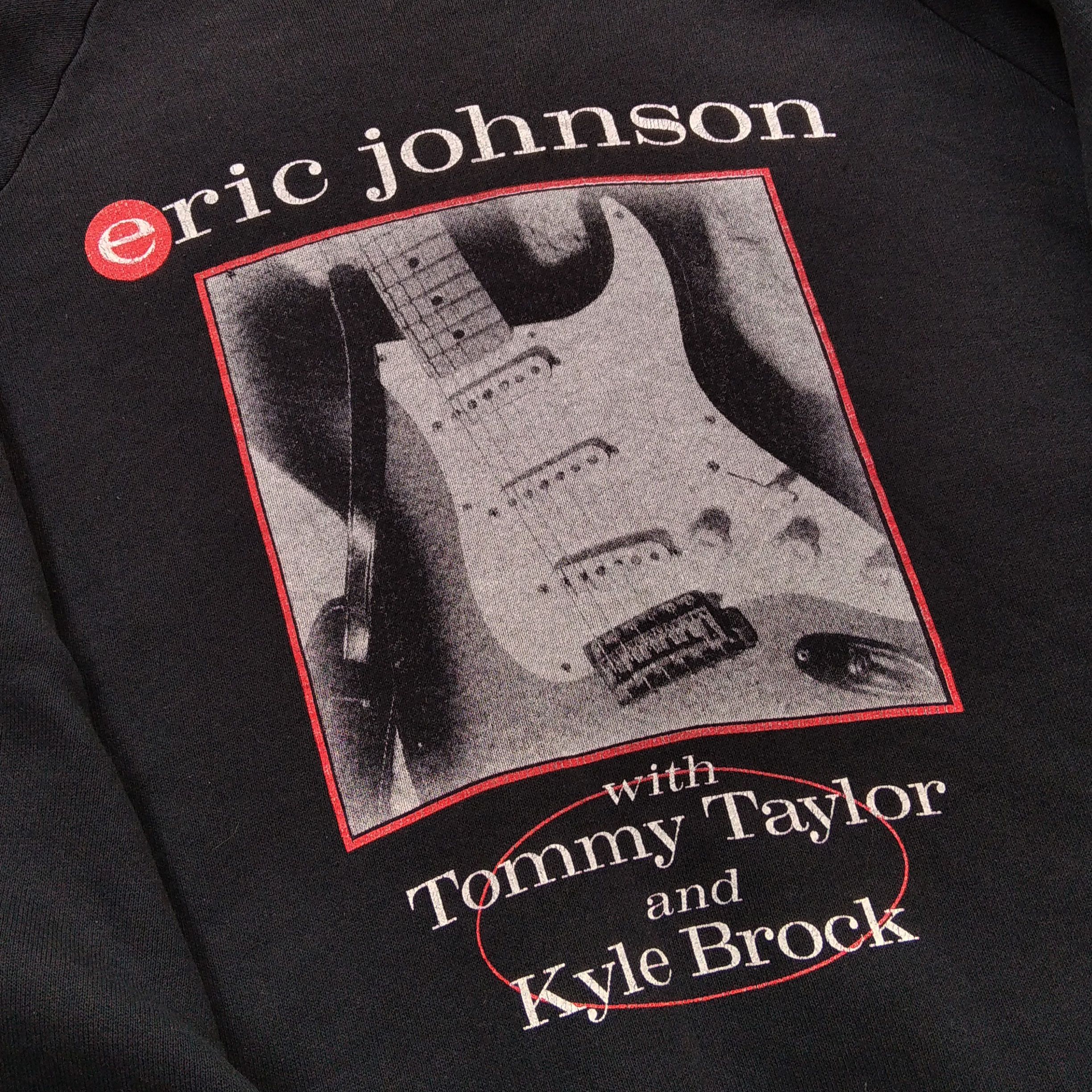 Band Tees RARE...!!! Vintage 90S Eric Johnson 'Ah Via Musicom' Size US XL / EU 56 / 4 - 5 Thumbnail