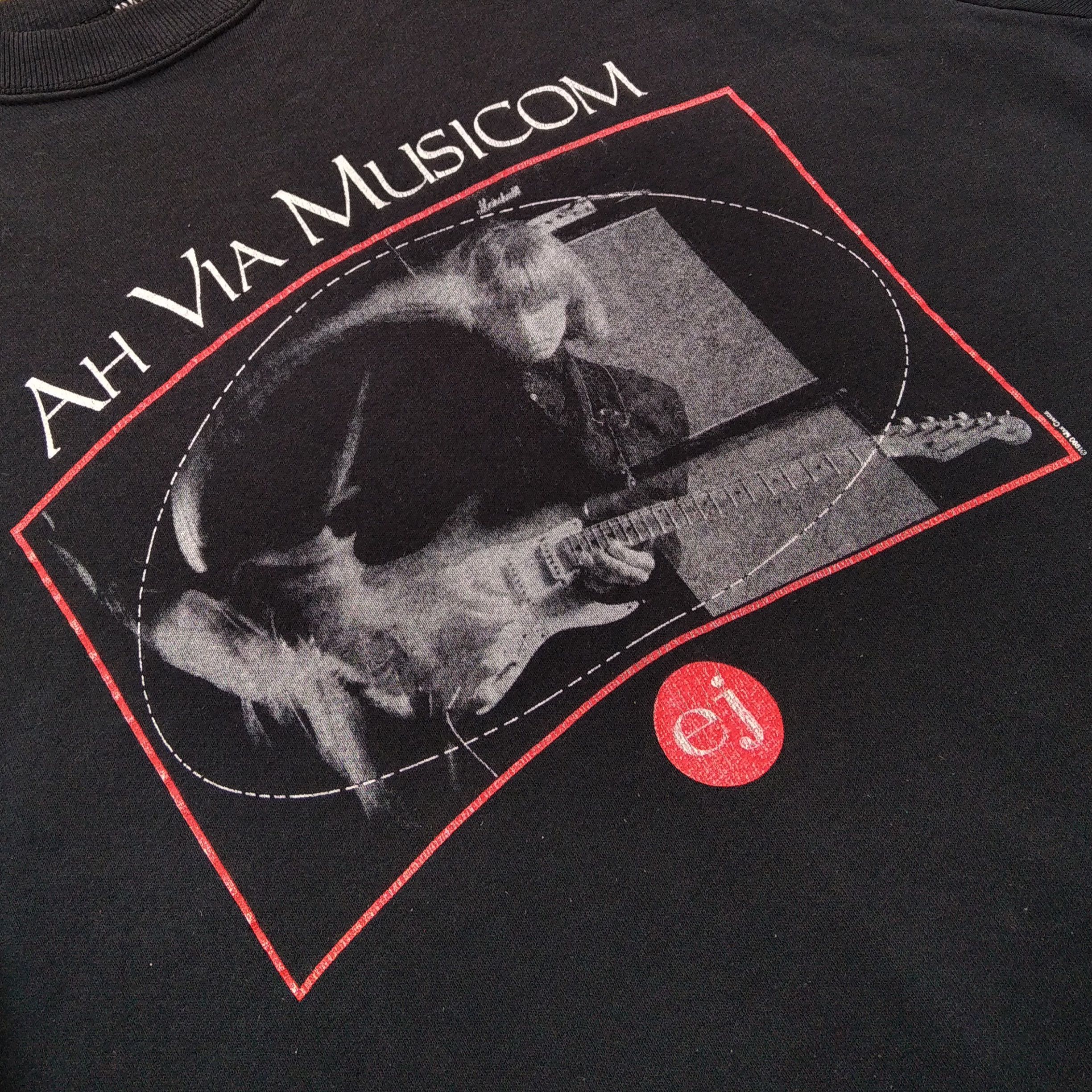 Band Tees RARE...!!! Vintage 90S Eric Johnson 'Ah Via Musicom' Size US XL / EU 56 / 4 - 4 Thumbnail