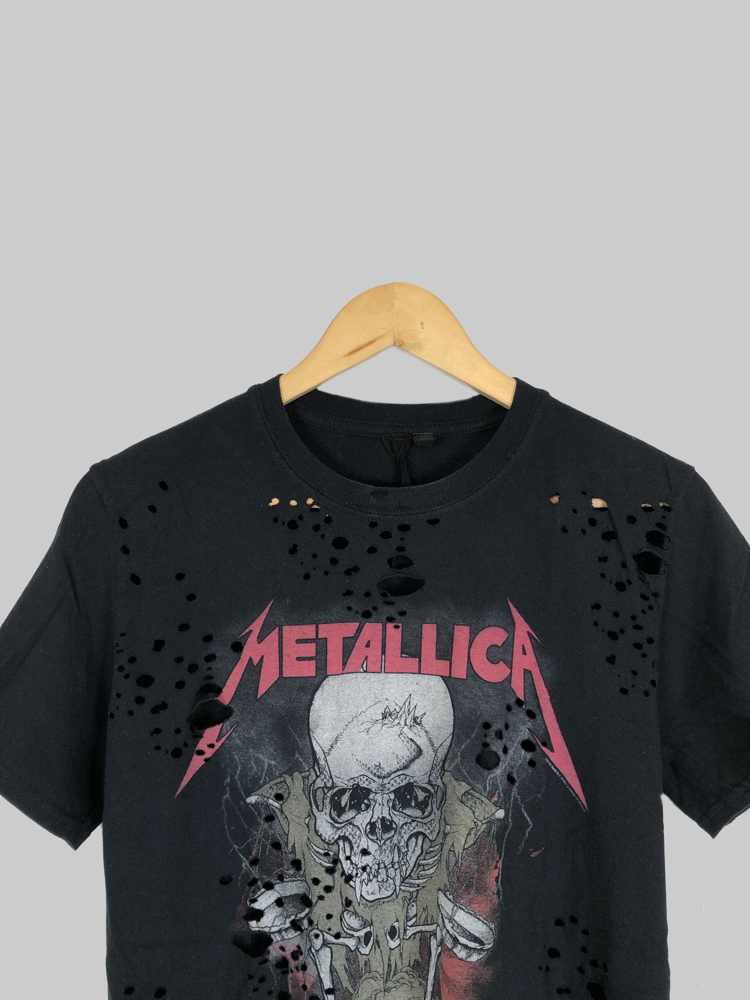 Band Tees Vintage Metallica (Iron Maiden Black Sabbath Pink Floyd) Size US M / EU 48-50 / 2 - 2 Thumbnail