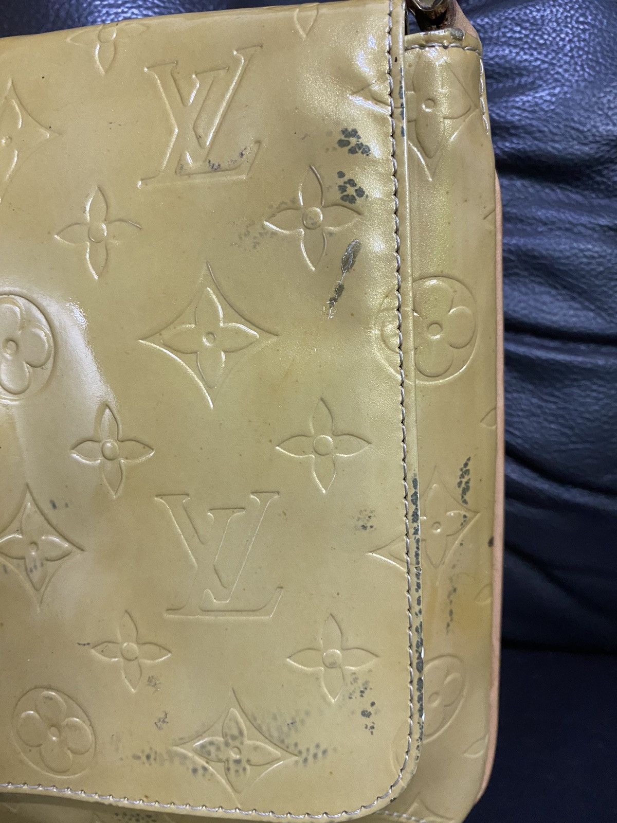 Louis Vuitton Vintage Louis Vuitton Vernis Nude Shoulder Bag DIRTY Size ONE SIZE - 5 Thumbnail