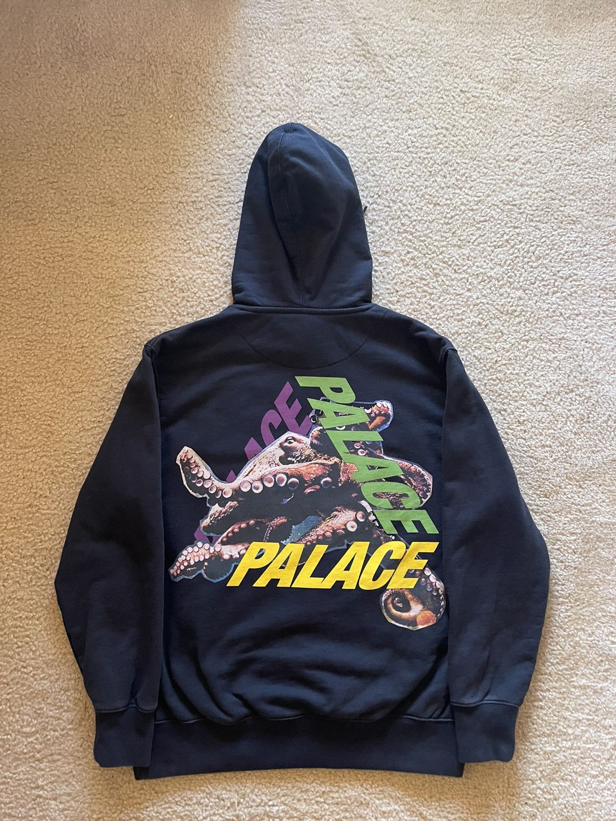 Palace octopus hot sale hoodie