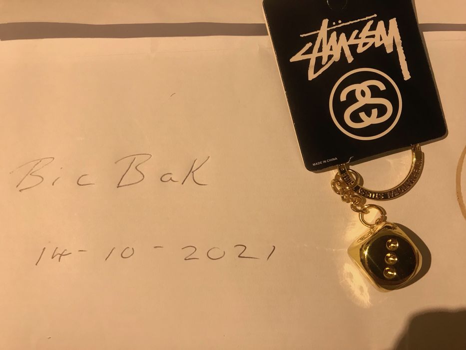 stussy key clip