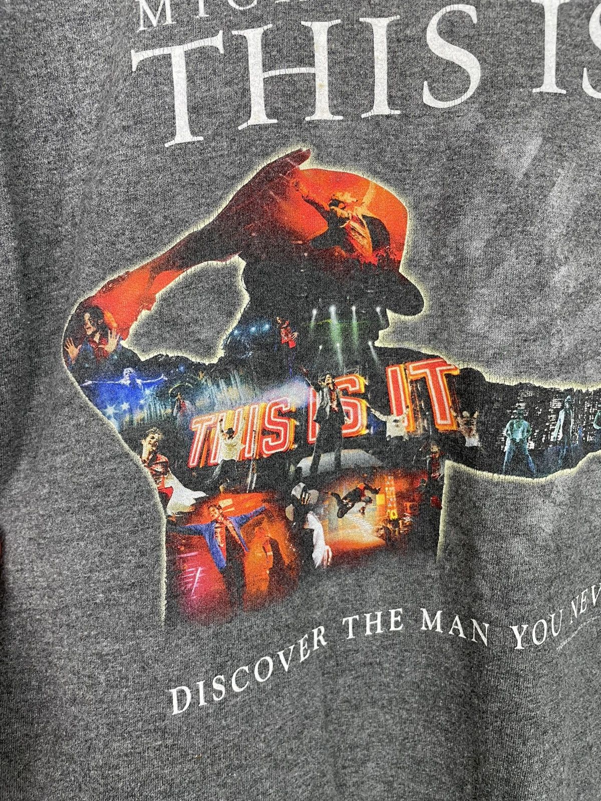 Michael Jackson × Universal Studios Michael Jackson This Is It Tee 2009 | Bravado OG Promo Size US M / EU 48-50 / 2 - 5 Thumbnail