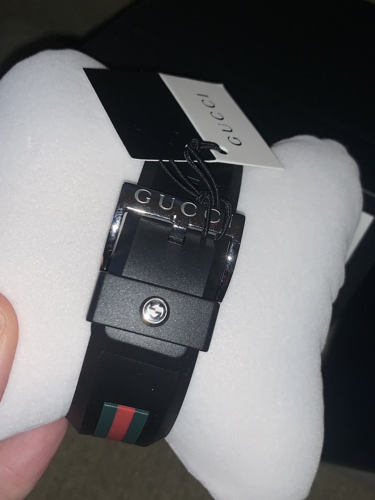 Gucci *RARE* New Gucci Rubber Strap Sport Watch Size ONE SIZE - 4 Thumbnail