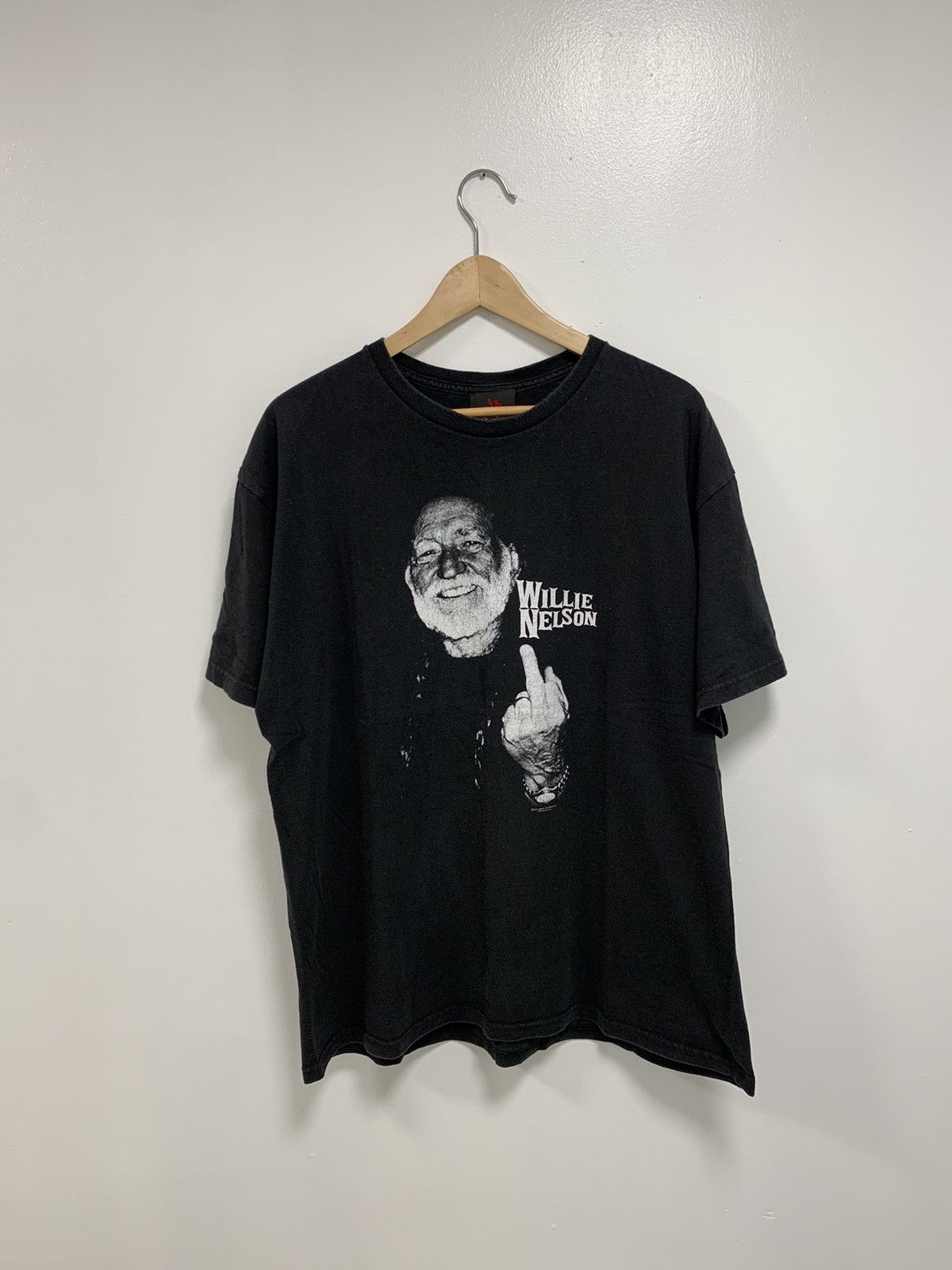 Vintage Vintage willie Nelson middle finger t shirt Zion rootswear ...