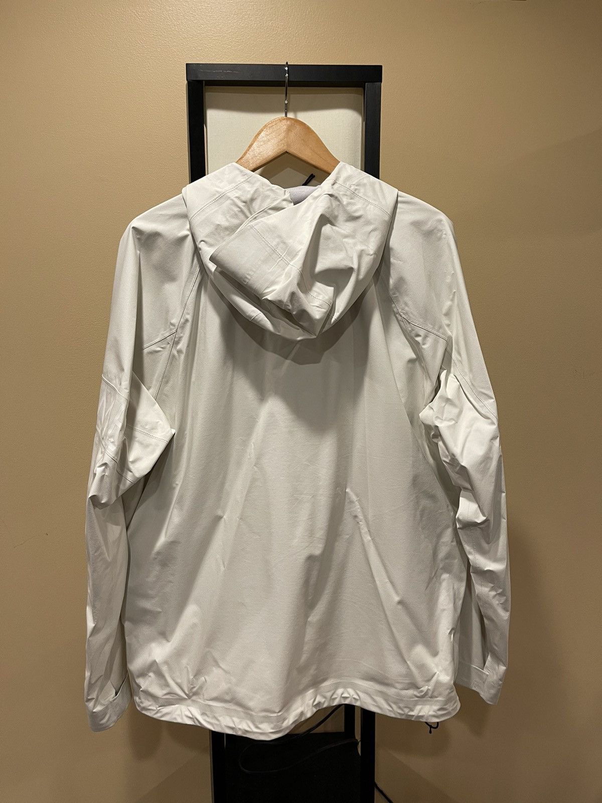 Supreme Supreme SS16 Apex Taped Seam White Jacket Size US L / EU 52-54 / 3 - 4 Thumbnail