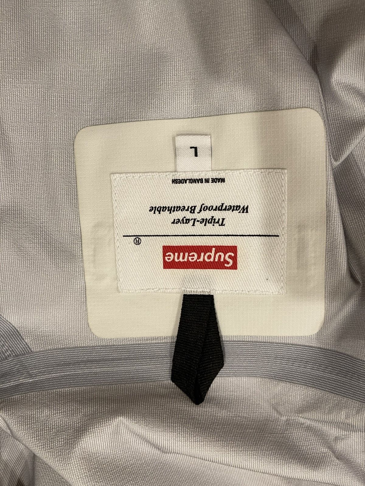 Supreme Supreme SS16 Apex Taped Seam White Jacket Size US L / EU 52-54 / 3 - 15 Thumbnail