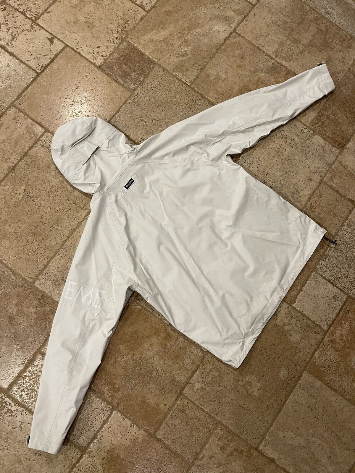 Supreme Supreme SS16 Apex Taped Seam White Jacket Size US L / EU 52-54 / 3 - 8 Thumbnail