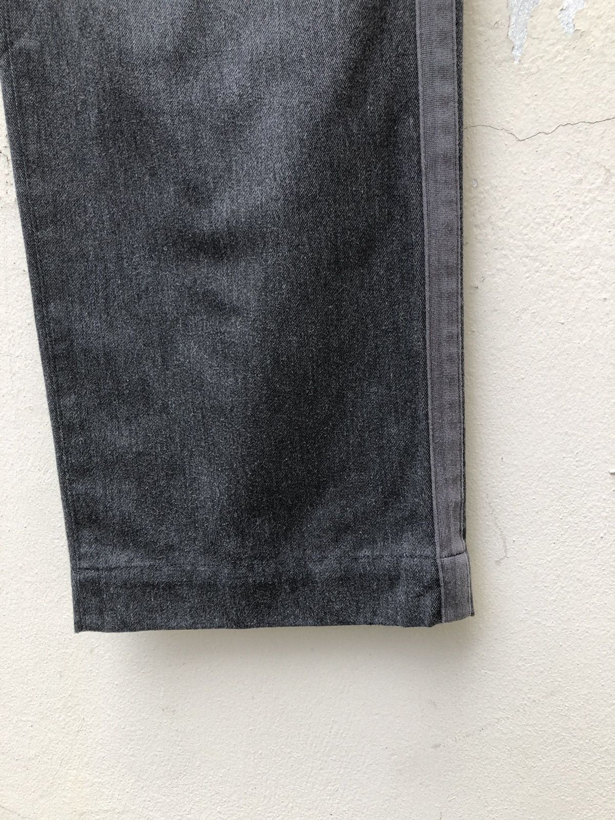 CASH CA CASH CA ENGLAND Last Of The English Roses Side Tape Trouser Size US 31 - 9 Thumbnail