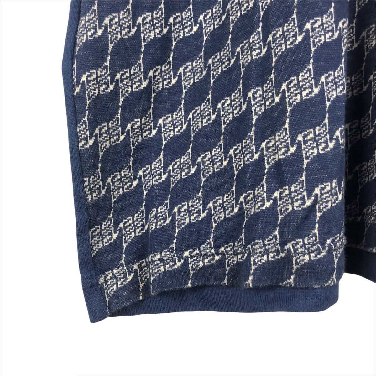 Givenchy Vintage Givenchy Monogram Shirt Size US M / EU 48-50 / 2 - 6 Thumbnail