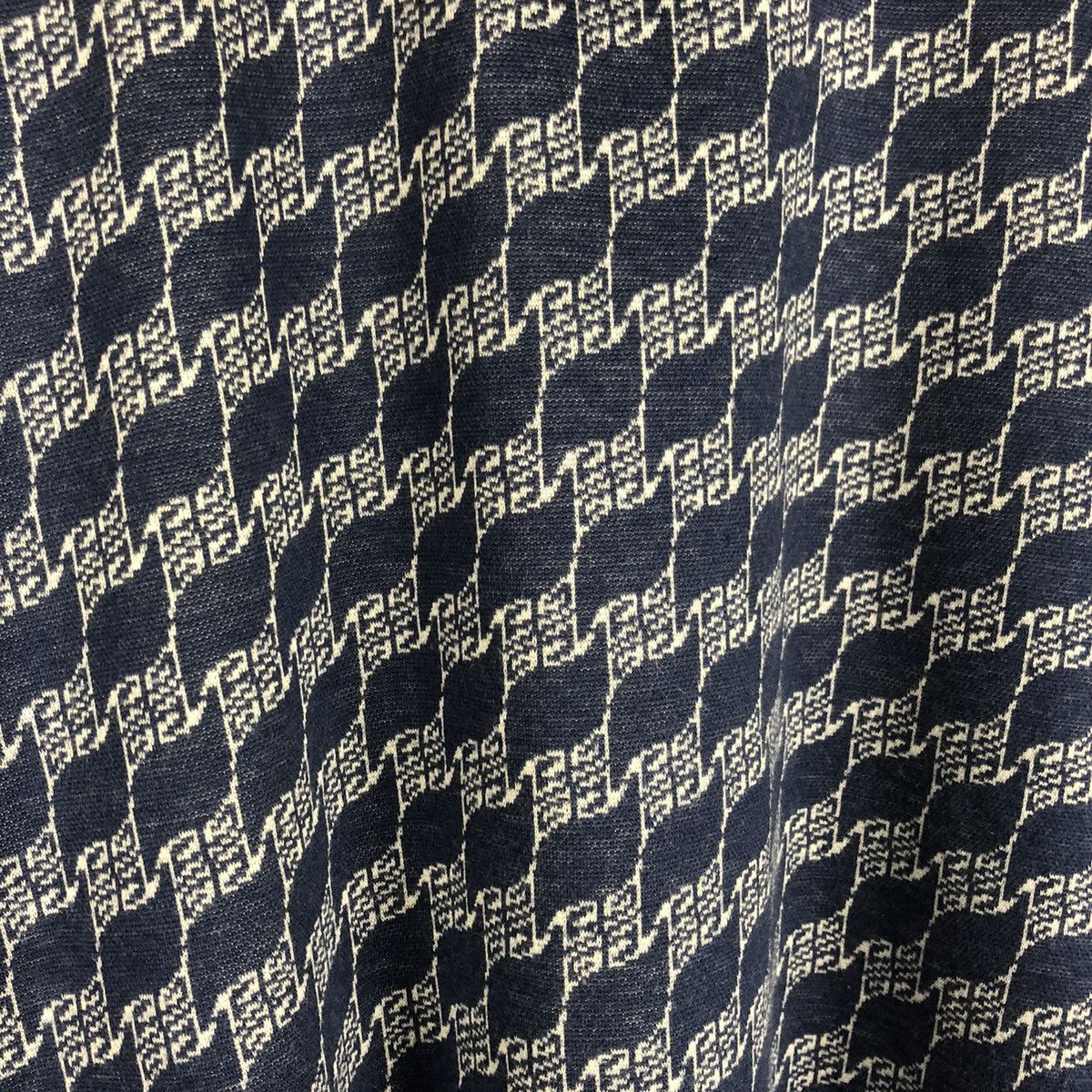 Givenchy Vintage Givenchy Monogram Shirt Size US M / EU 48-50 / 2 - 8 Thumbnail