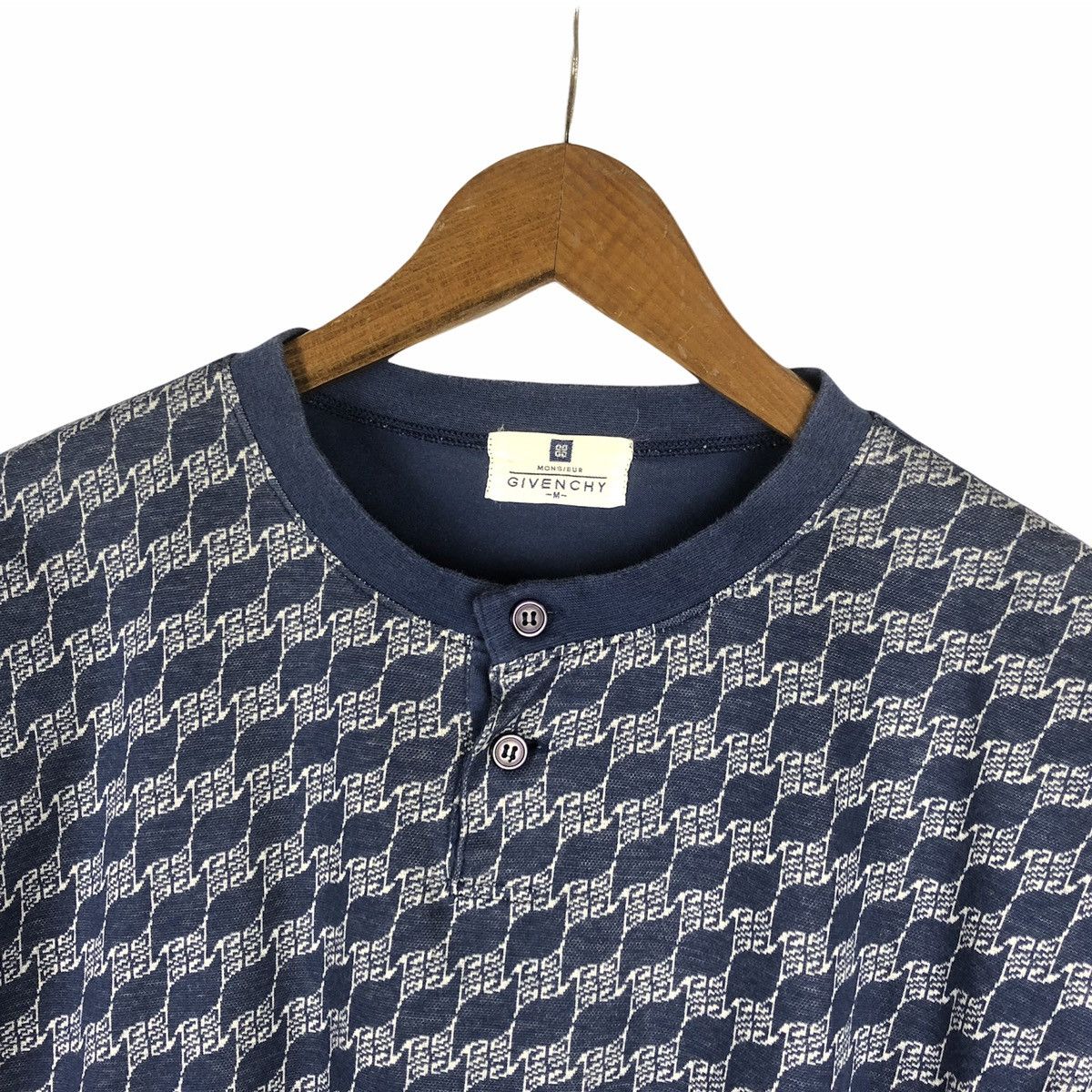 Givenchy Vintage Givenchy Monogram Shirt Size US M / EU 48-50 / 2 - 4 Thumbnail