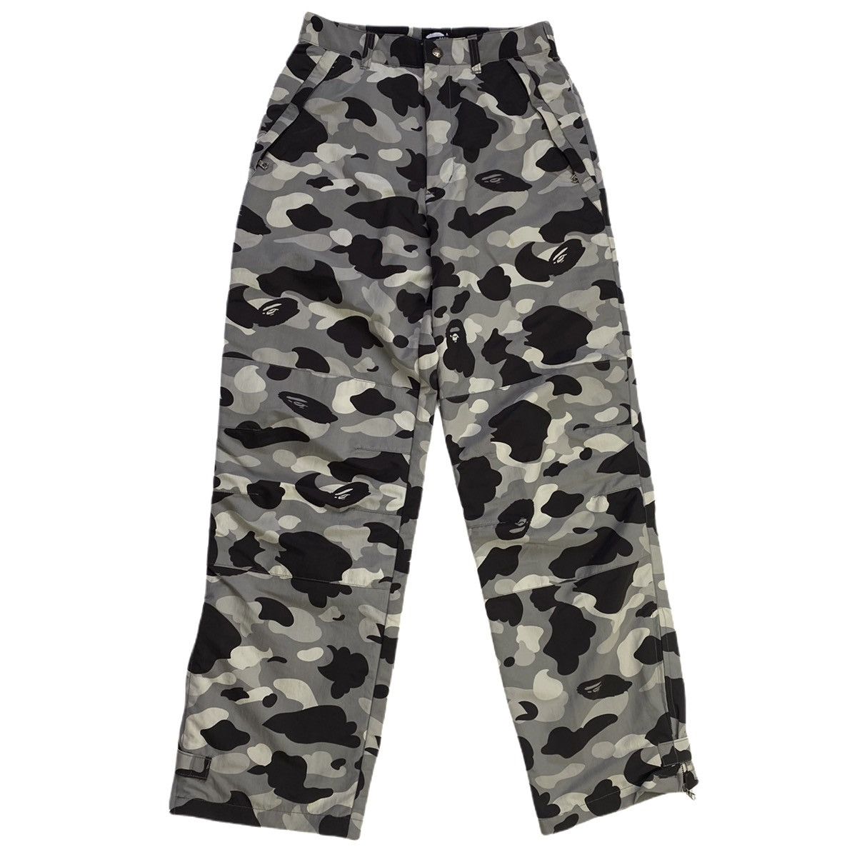 Bape Bape Camo snow trousers Size US 30 / EU 46 - 1 Thumbnail