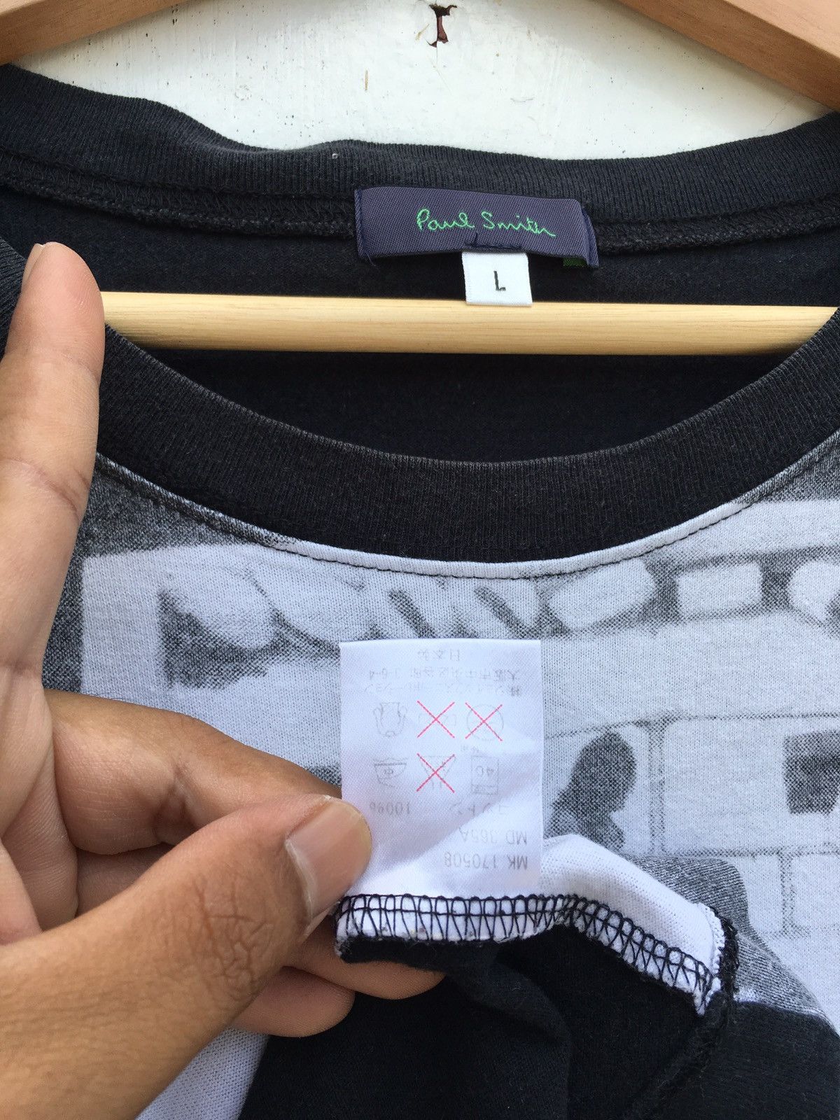 Paul Smith Rare!! Paul Smith Graphics Tshirt Nice Design Size US M / EU 48-50 / 2 - 9 Thumbnail