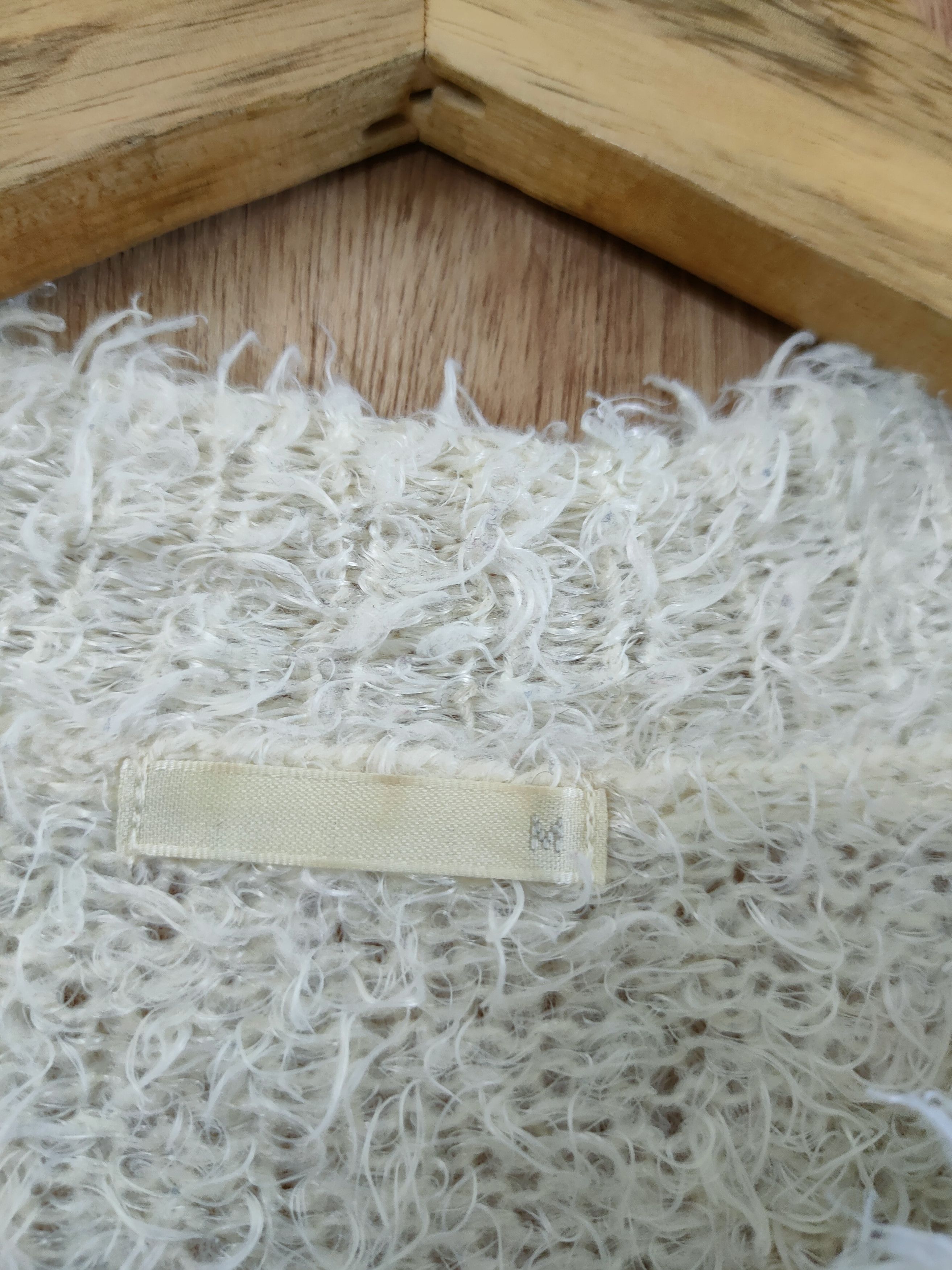 Aran Isles Knitwear D GU mohair soft fur knitwear shag shaggy japan #46-485 Size M / US 6-8 / IT 42-44 - 5 Thumbnail
