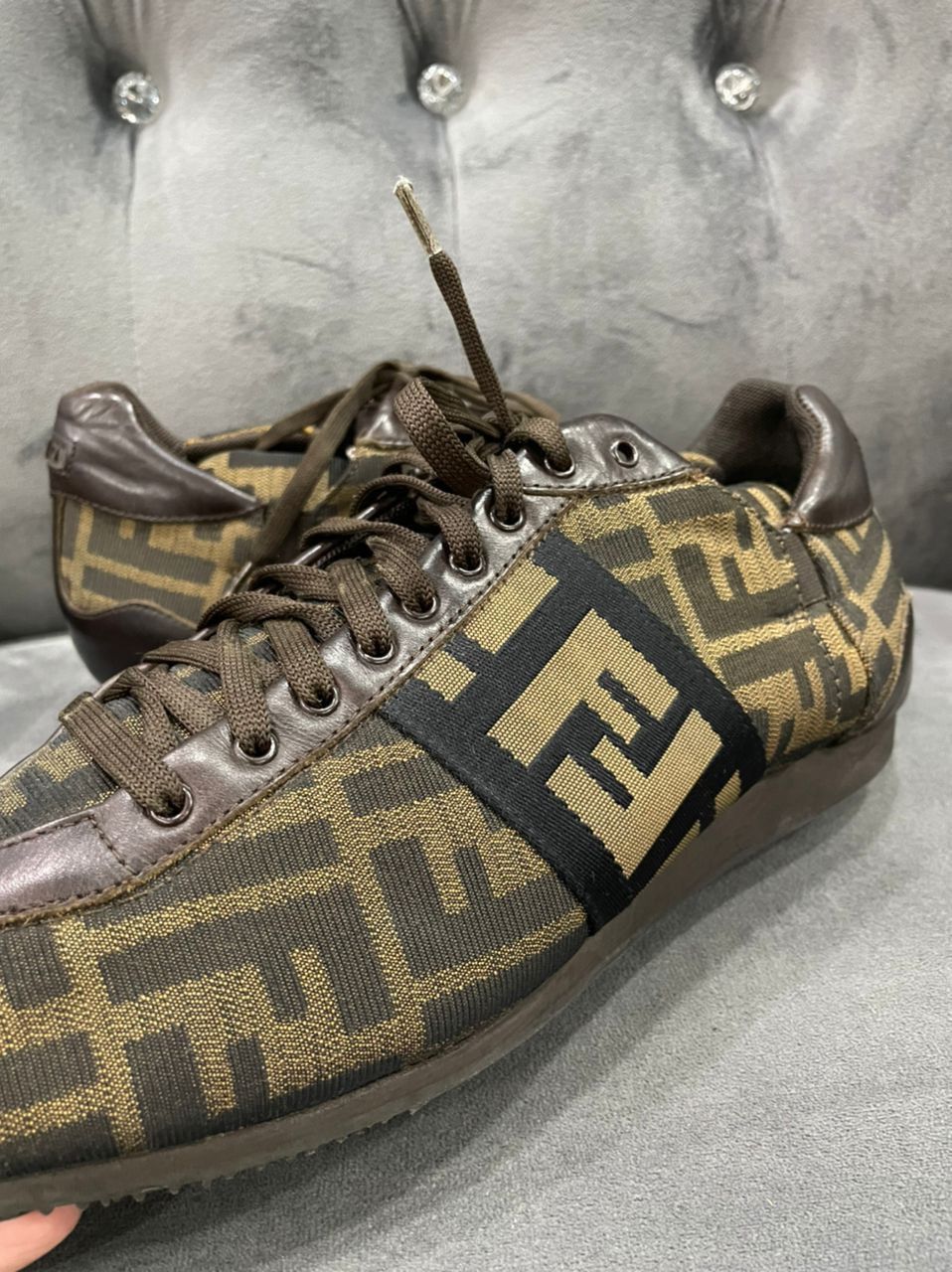Fendi Authentic FENDI Shoes sneakers Size US 10 / EU 43 - 6 Thumbnail