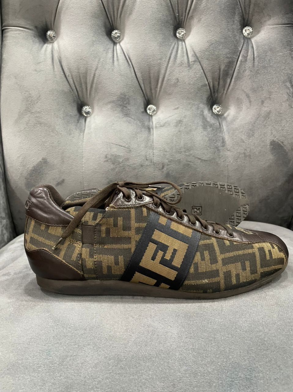 Fendi Authentic FENDI Shoes sneakers Size US 10 / EU 43 - 8 Thumbnail