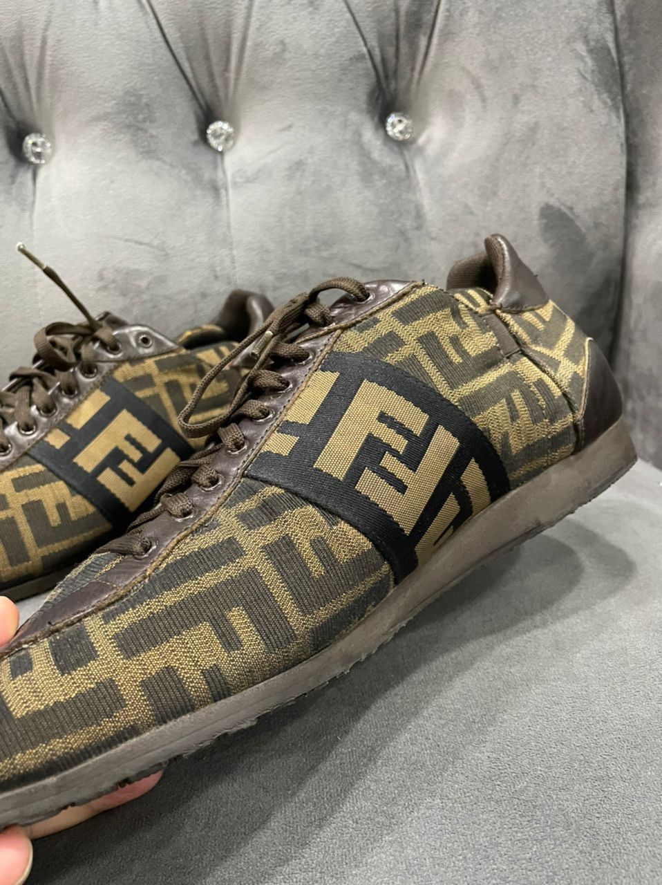 Fendi Authentic FENDI Shoes sneakers Size US 10 / EU 43 - 12 Thumbnail