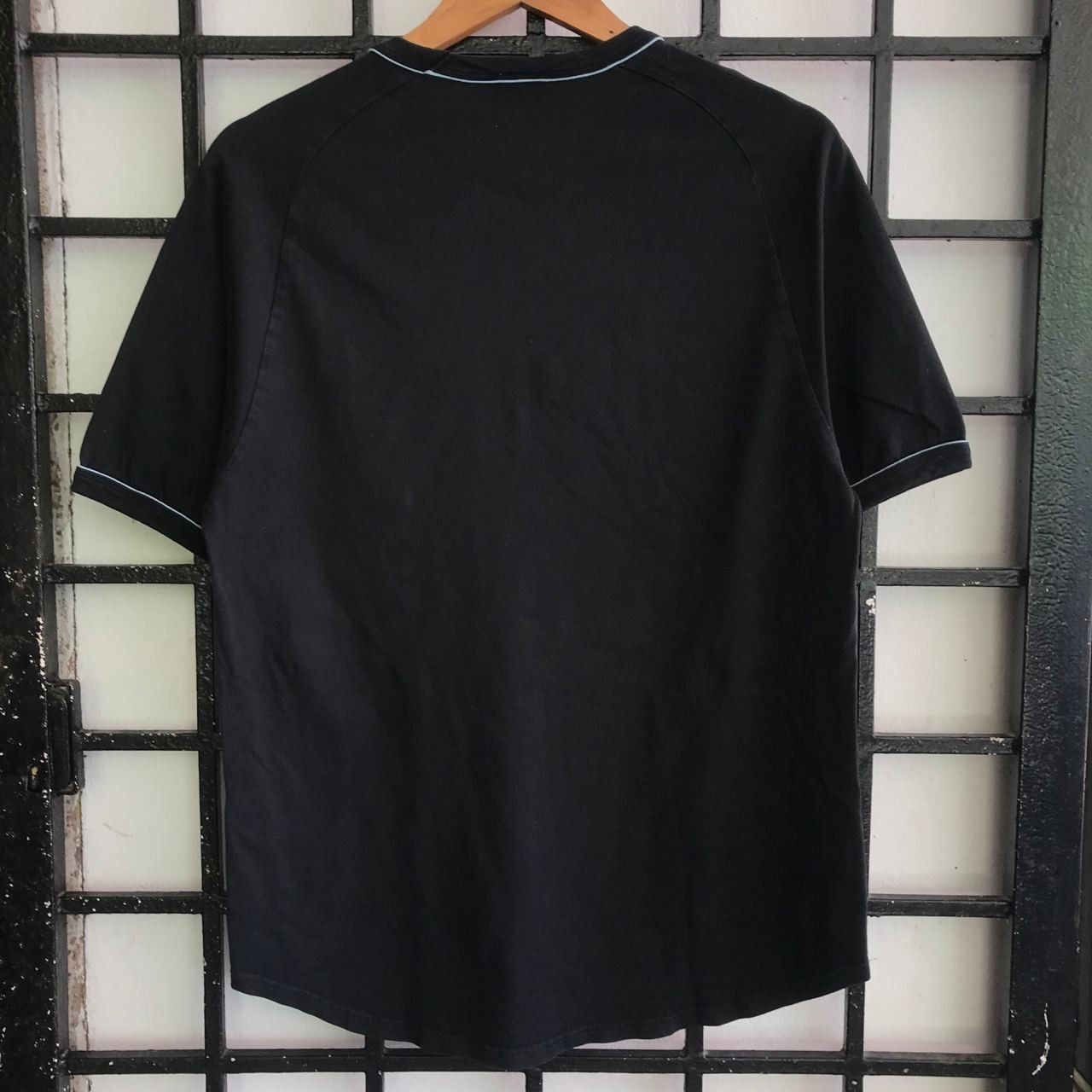 Lacoste 🔥 Vintage LACOSTE SPORT Big Logo Velvet Design T-shirt Size US M / EU 48-50 / 2 - 3 Thumbnail
