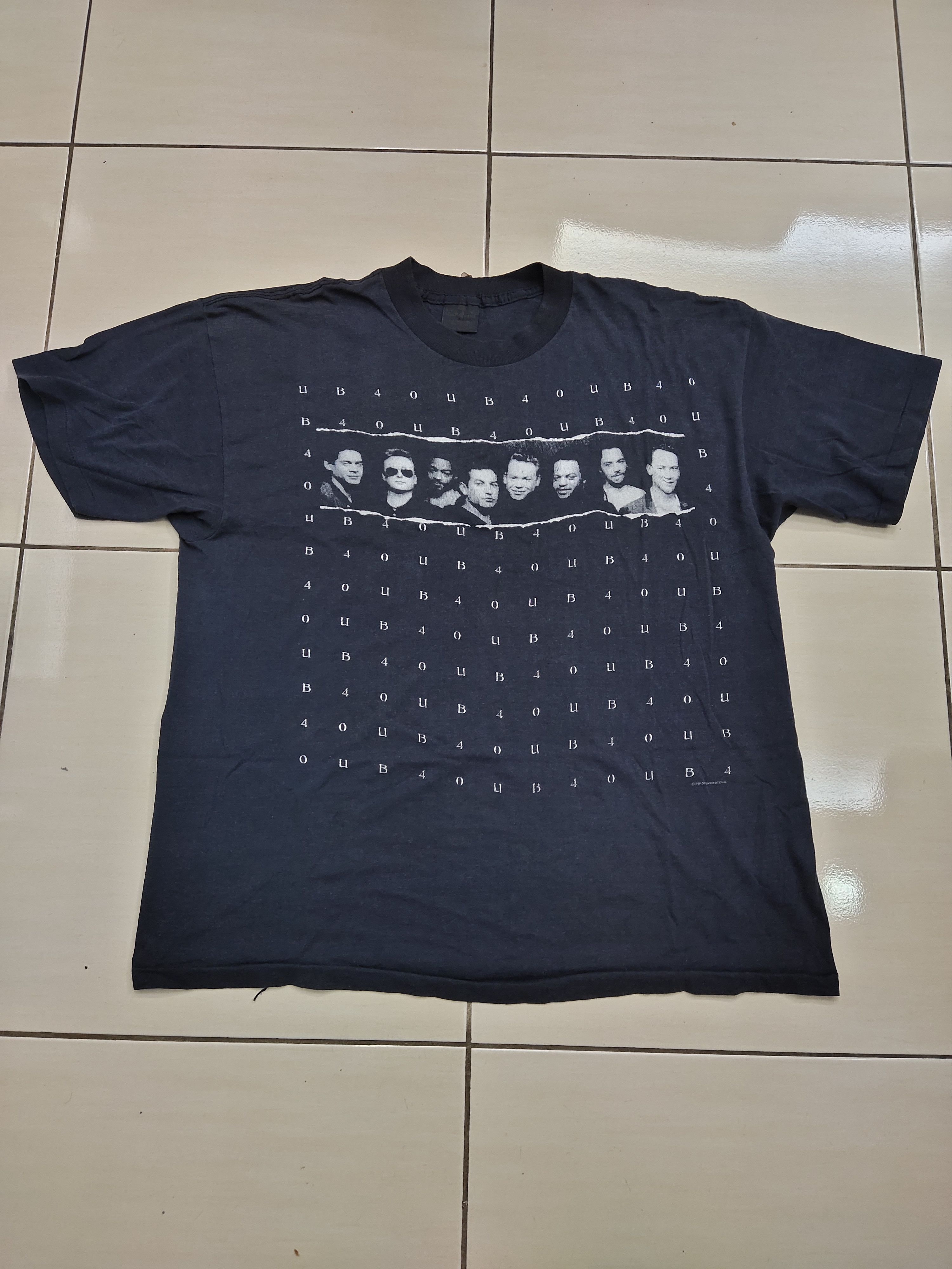 Band Tees × Vintage Rare!! Vintage UB40 80's World Tour T-Shirt Size US XL / EU 56 / 4 - 2 Thumbnail