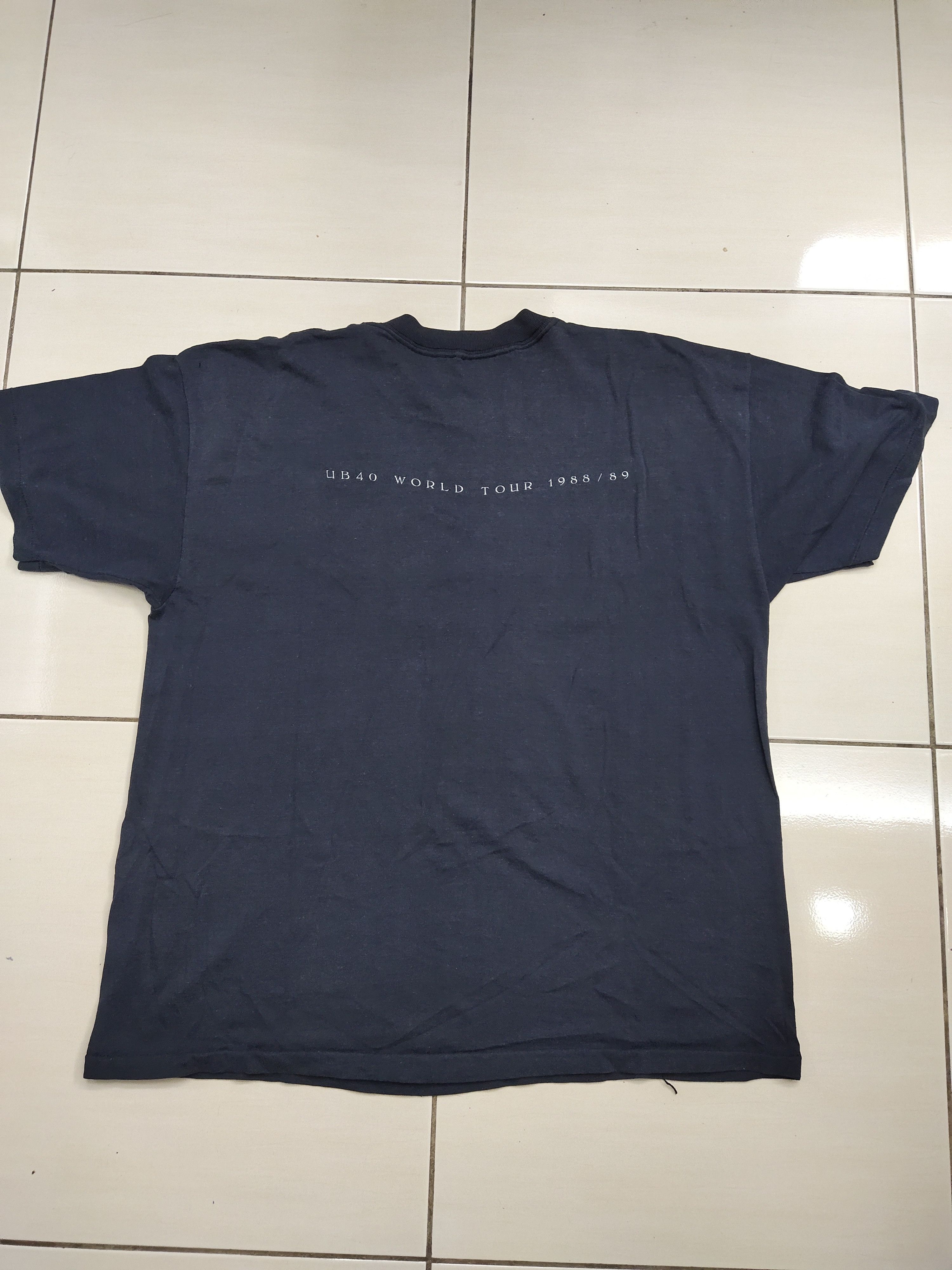 Band Tees × Vintage Rare!! Vintage UB40 80's World Tour T-Shirt Size US XL / EU 56 / 4 - 3 Thumbnail