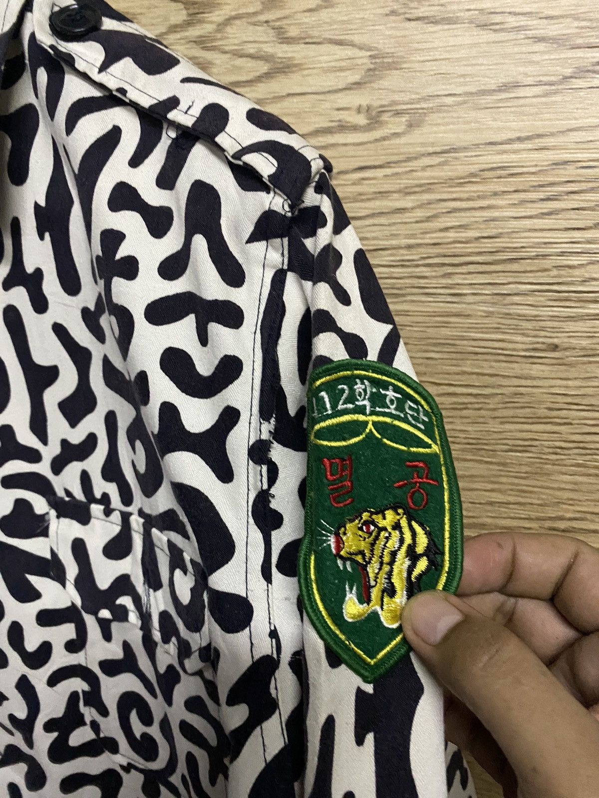 Other 🔥DHL SHIPPING🔥VINTAGE STYLE BUTTONS UPS SHIRT Size US M / EU 48-50 / 2 - 4 Thumbnail