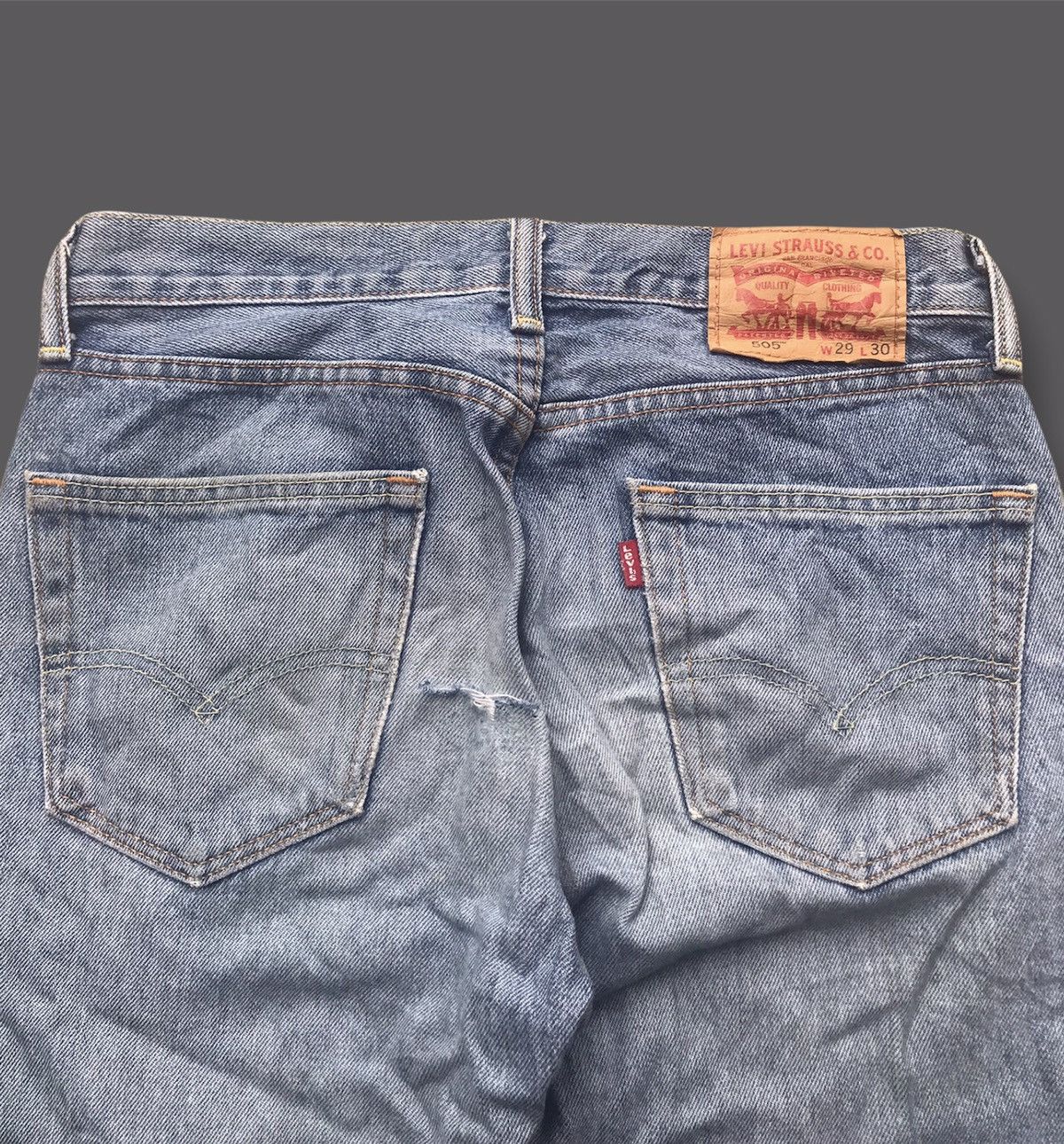 Levi's VTG LEVIS 505 DISTRESSED AND AGING DENIM JEANS W30 Size US 30 / EU 46 - 8 Thumbnail