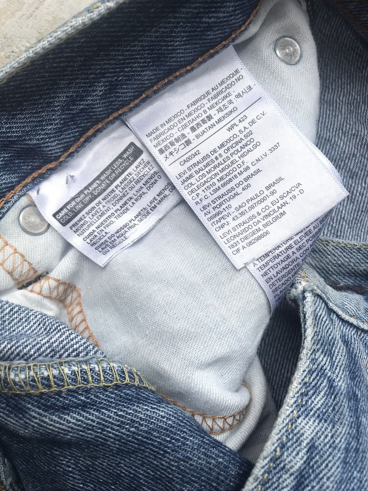 Levi's VTG LEVIS 505 DISTRESSED AND AGING DENIM JEANS W30 Size US 30 / EU 46 - 11 Thumbnail