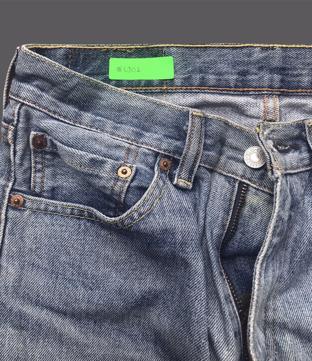 Levi's VTG LEVIS 505 DISTRESSED AND AGING DENIM JEANS W30 Size US 30 / EU 46 - 6 Thumbnail