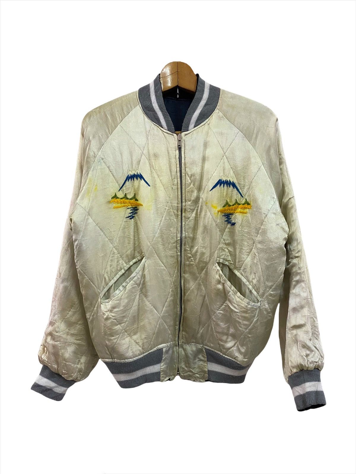 Japanese Brand × Vintage Vintage Sukajan Eagle X Tiger Reversible Souvenir Jacket Size US M / EU 48-50 / 2 - 3 Thumbnail