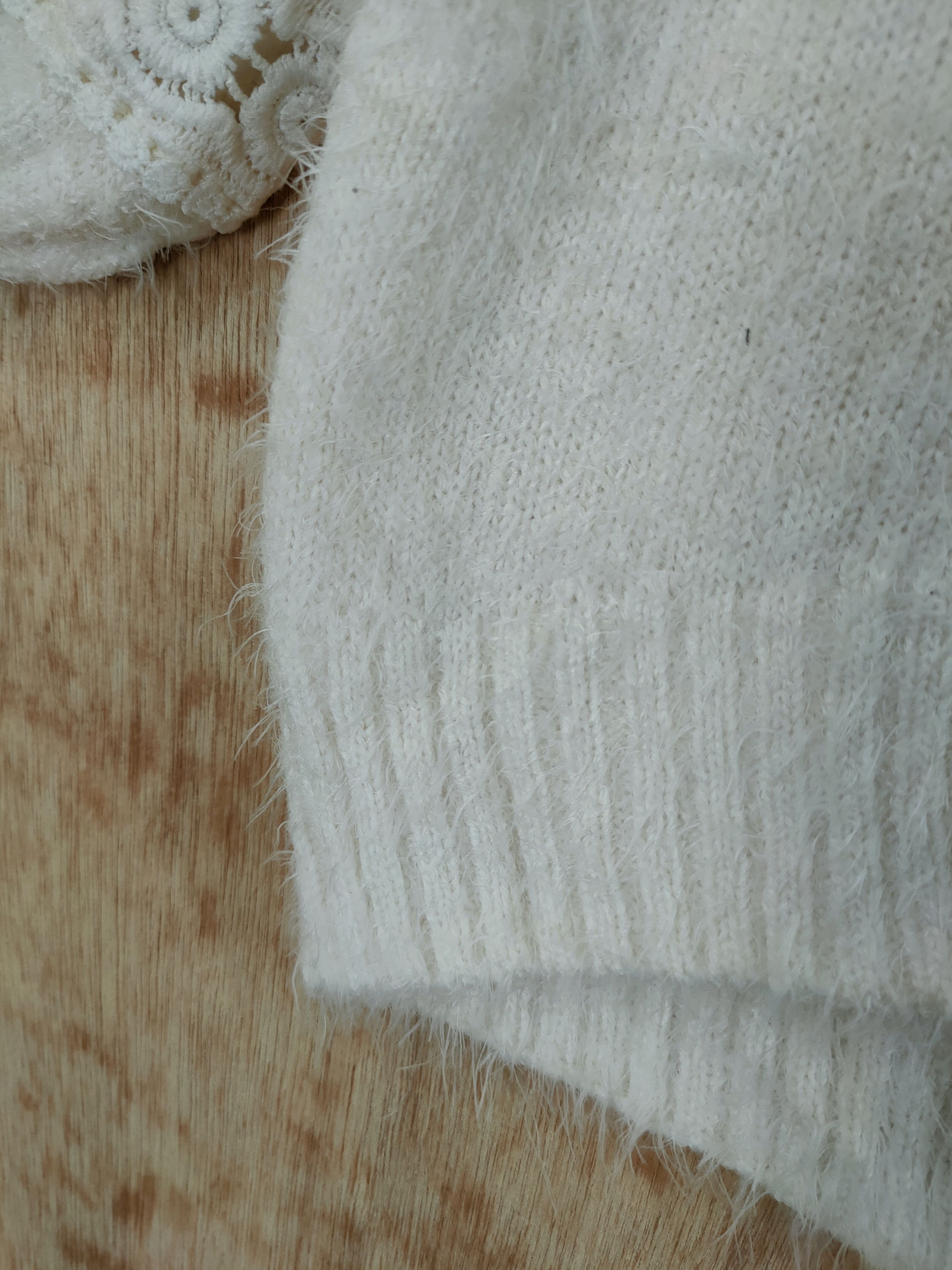 Aran Crafts DL Lilou de mohair soft fur shaggy knitwear japan #46-520 Size US M / EU 48-50 / 2 - 6 Thumbnail