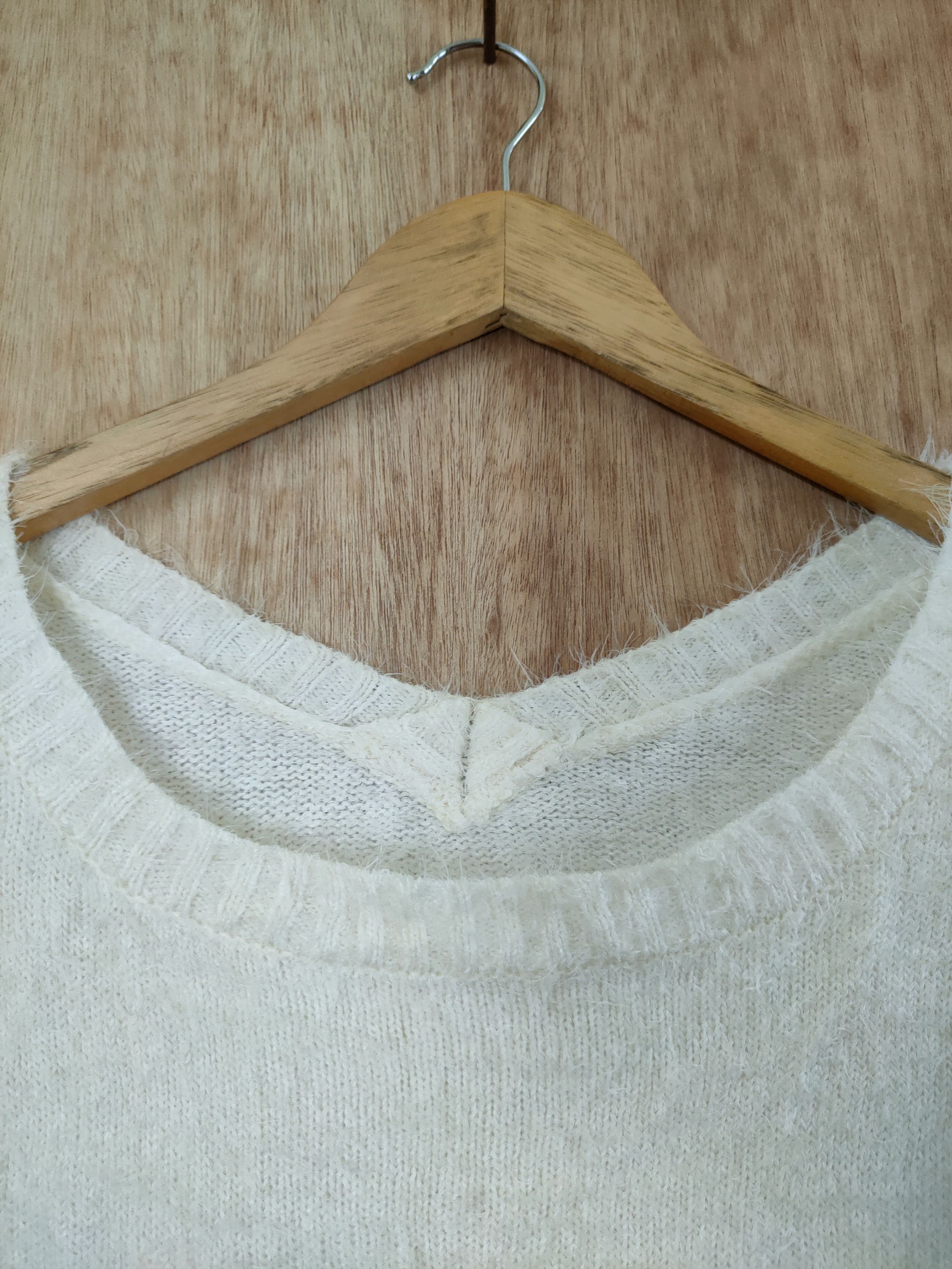 Aran Crafts DL Lilou de mohair soft fur shaggy knitwear japan #46-520 Size US M / EU 48-50 / 2 - 10 Thumbnail