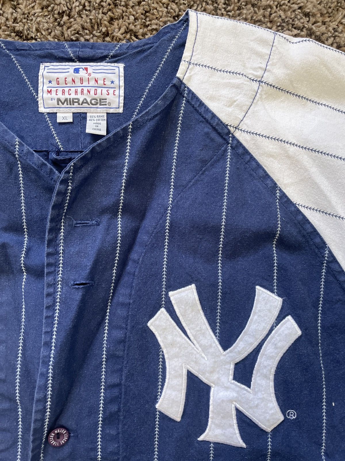 Genuine Merchandise By True Fan Vintage Bernie Williams Pinstripe Yankee Jersey Size US XL / EU 56 / 4 - 3 Thumbnail