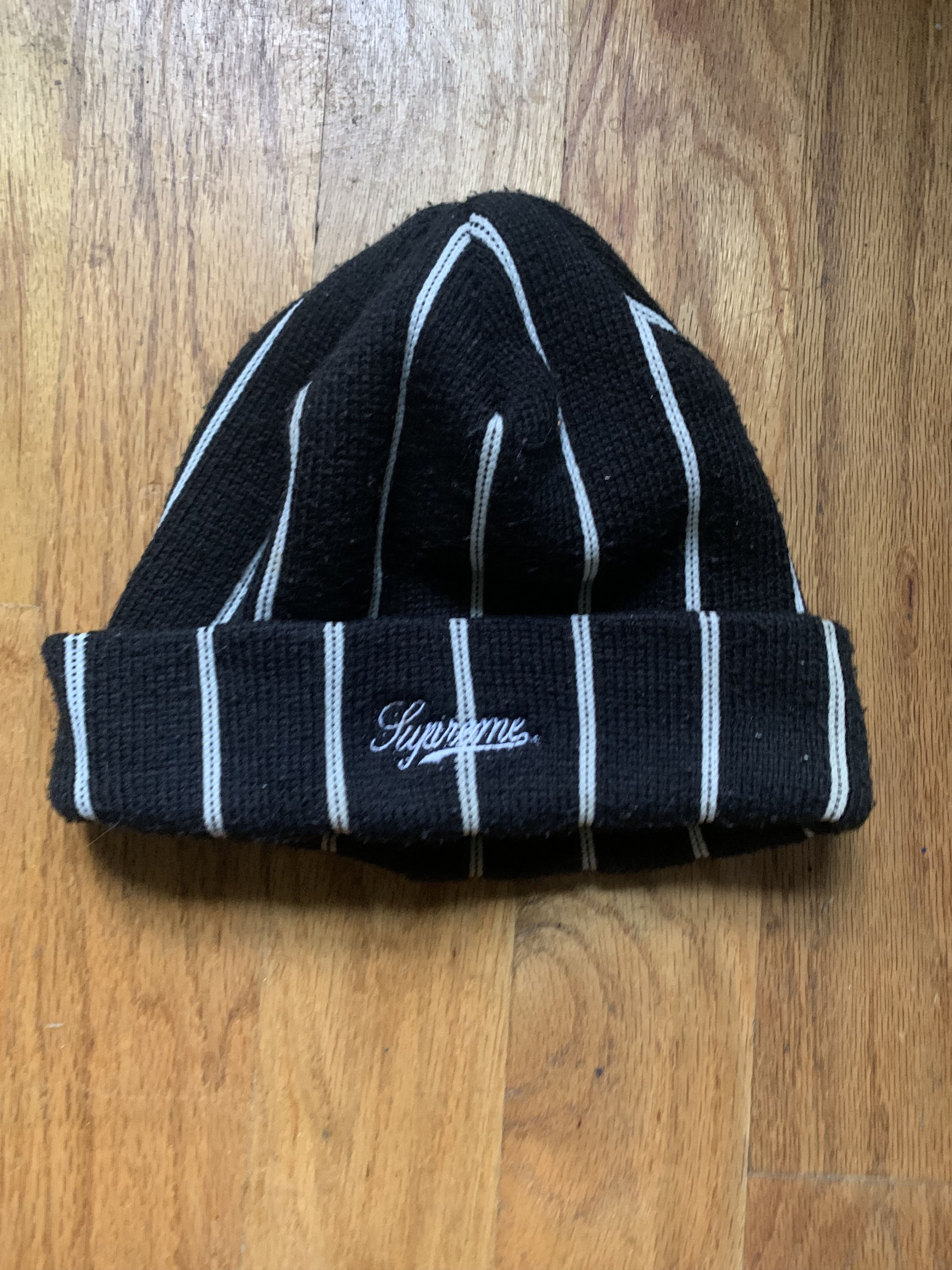 Supreme striped beanie online