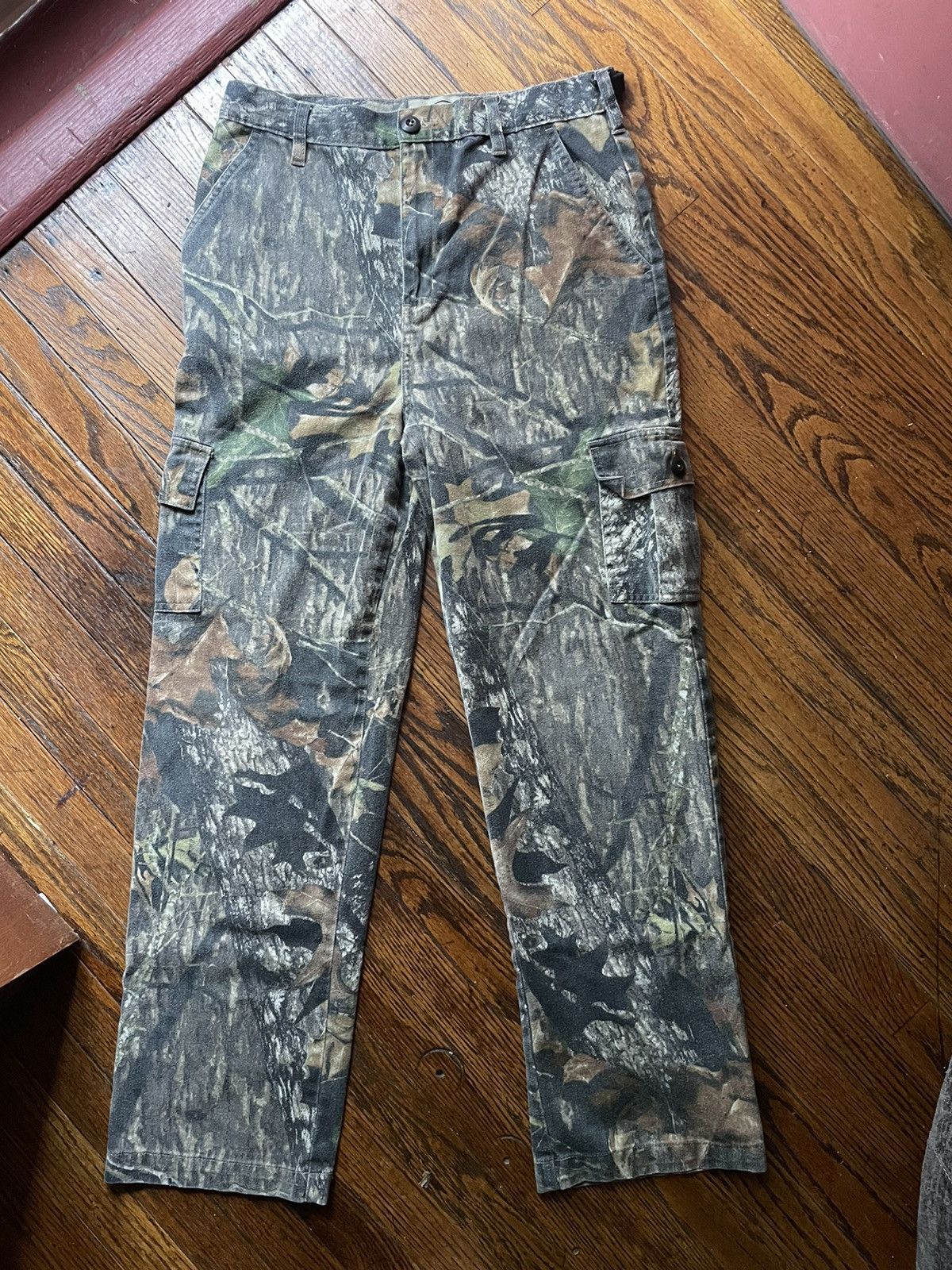 Vintage Realtree camo cargo pants Grailed