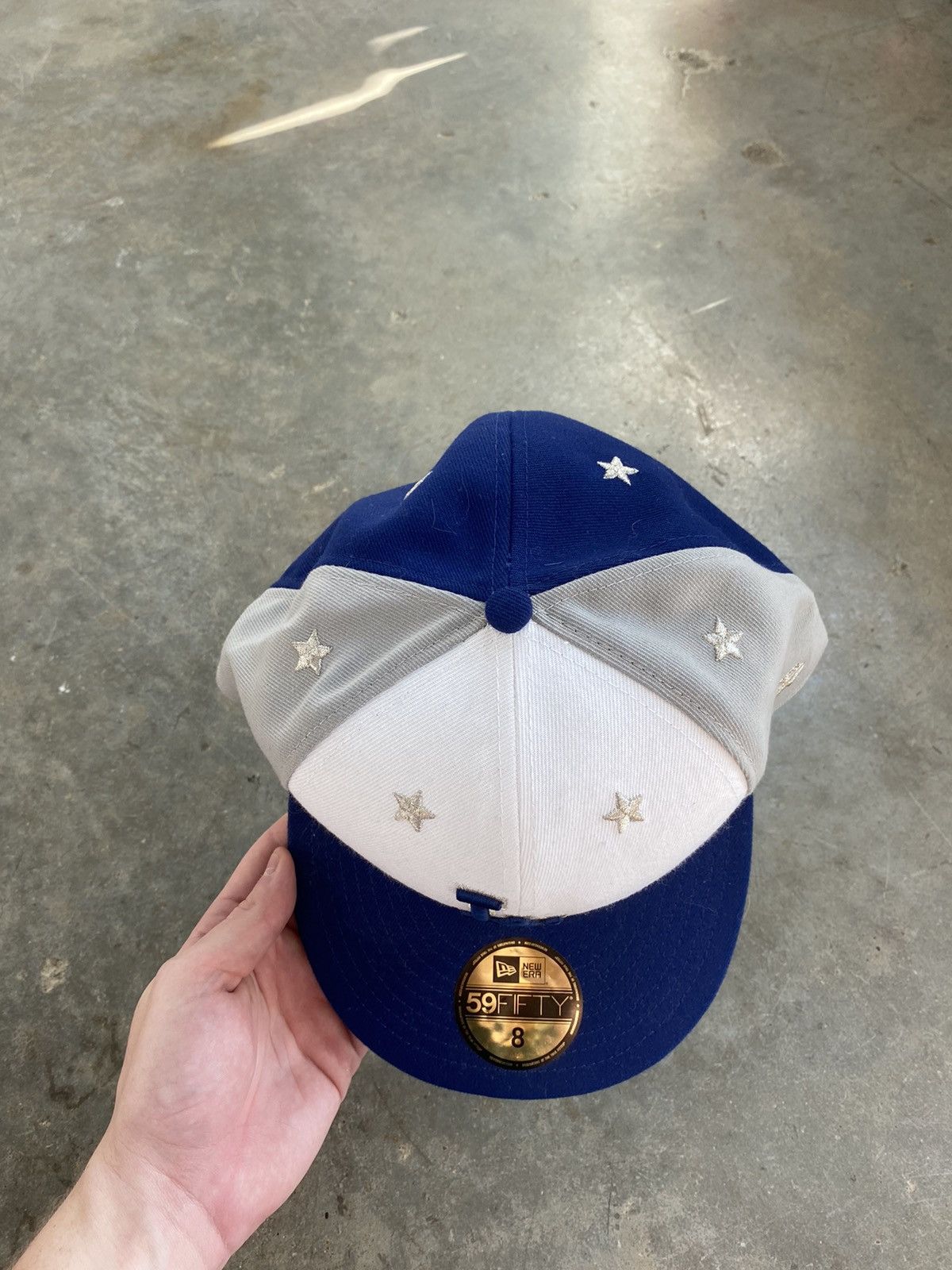 MLB × New Era LA Dodgers Blue + White Fitted 8 ‘ w/ Stars Los Angles Size ONE SIZE - 2 Thumbnail