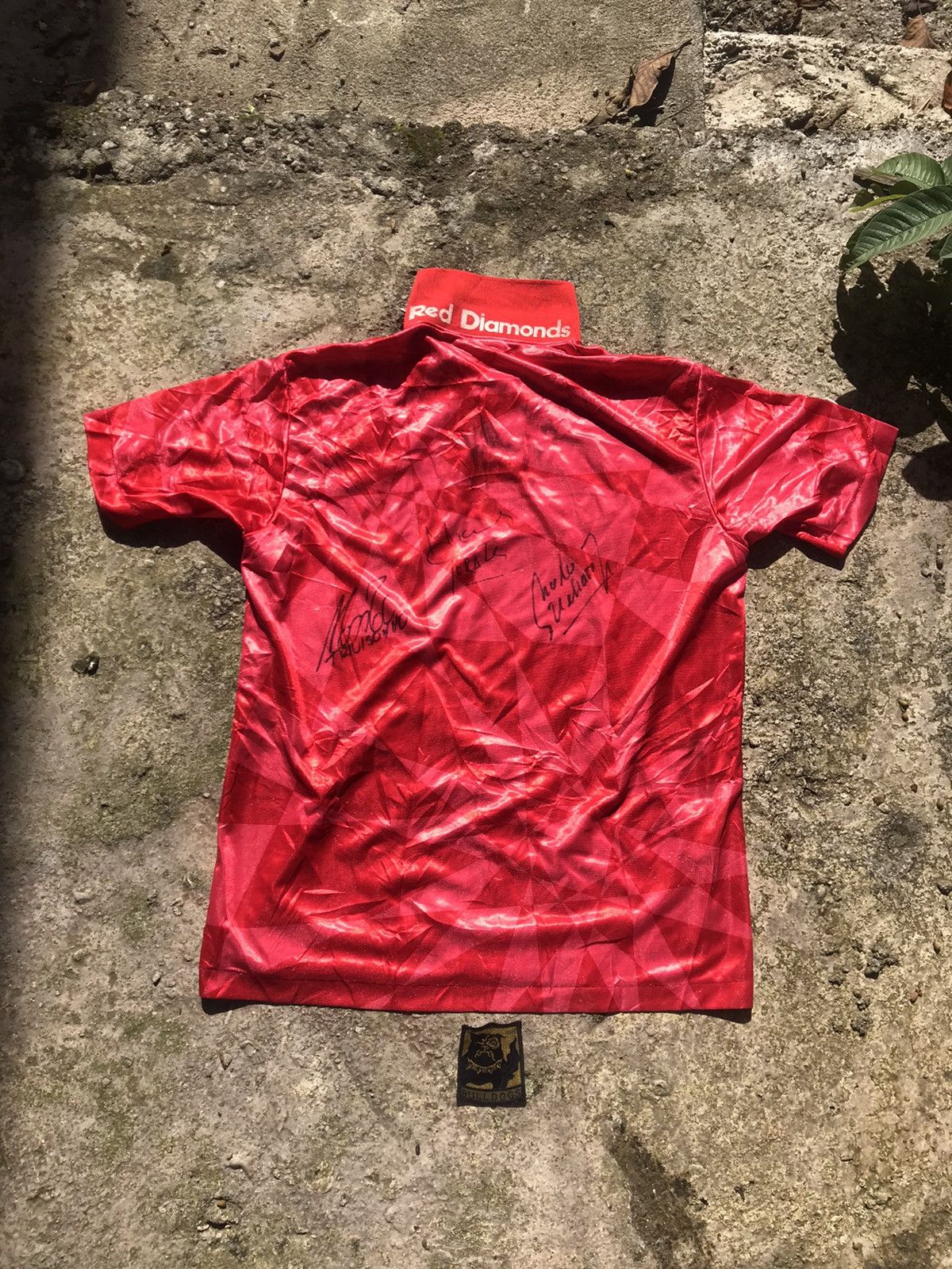 Vintage Vintage Urawa Red Diamonds Home Jersey 93/94 with Signature Size US M / EU 48-50 / 2 - 6 Thumbnail