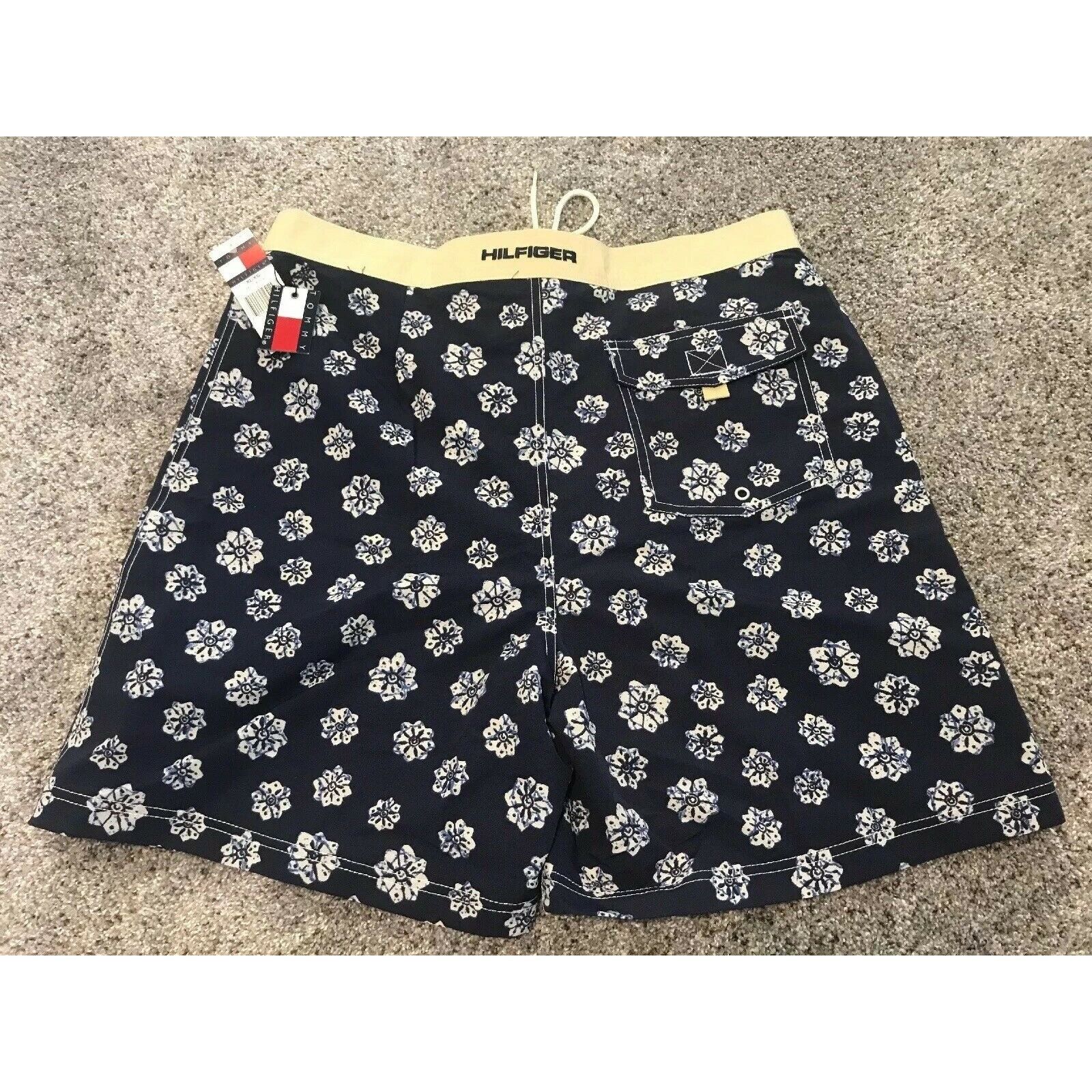 Tommy Hilfiger Vintage 90's XL Tommy Hilfiger Floral Swim Trunks NWT Size US 34 / EU 50 - 2 Thumbnail