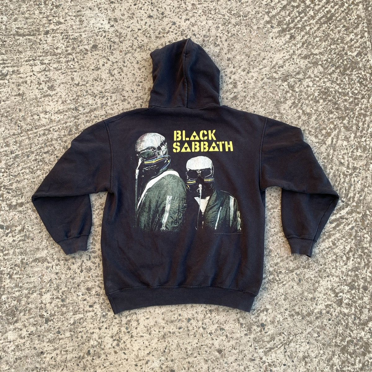 Cd Hoodie, Men's Fashion, Tops Sets, Hoodies On Black Sabbath - Main Image