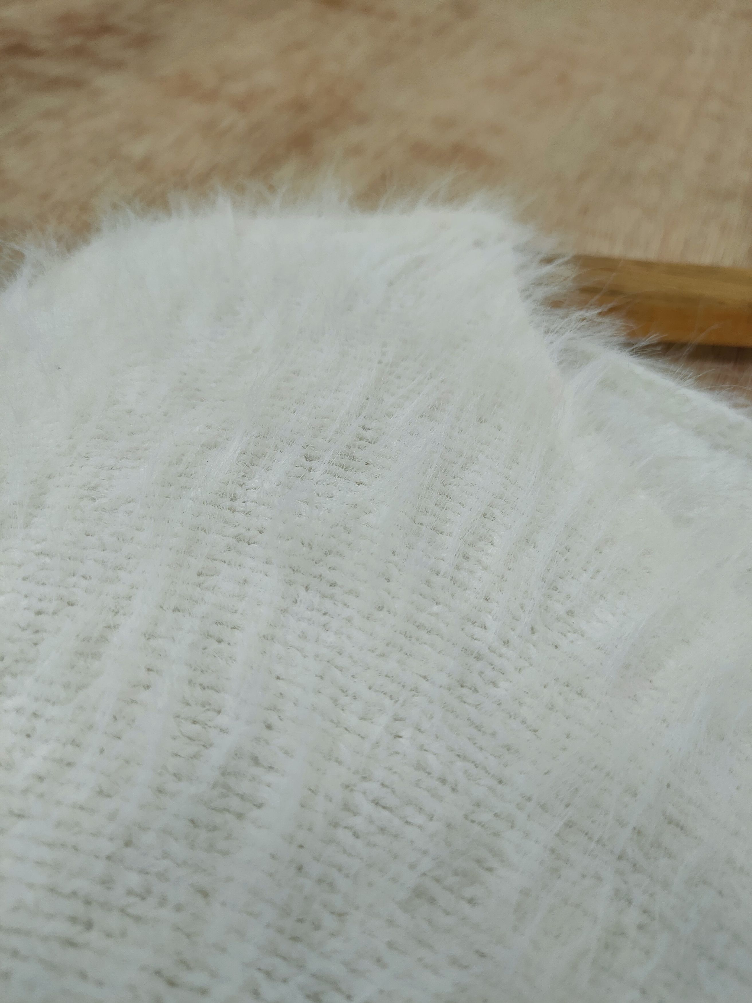 Gap DL Gap White mohair soft fur shaggy knitwear #46-531 Size XS / US 0-2 / IT 36-38 - 5 Thumbnail