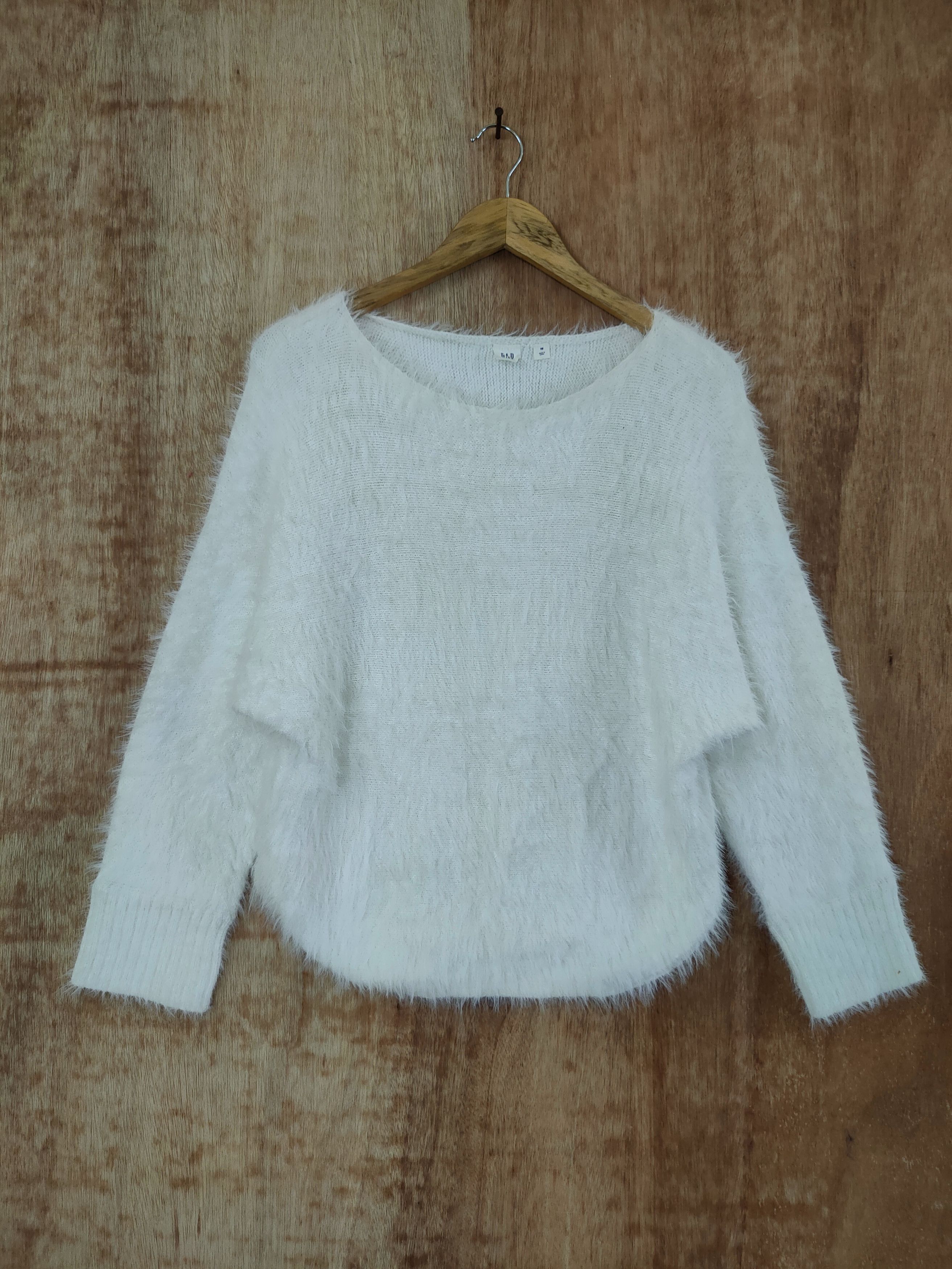 Gap DL Gap White mohair soft fur shaggy knitwear #46-531 Size XS / US 0-2 / IT 36-38 - 1 Thumbnail