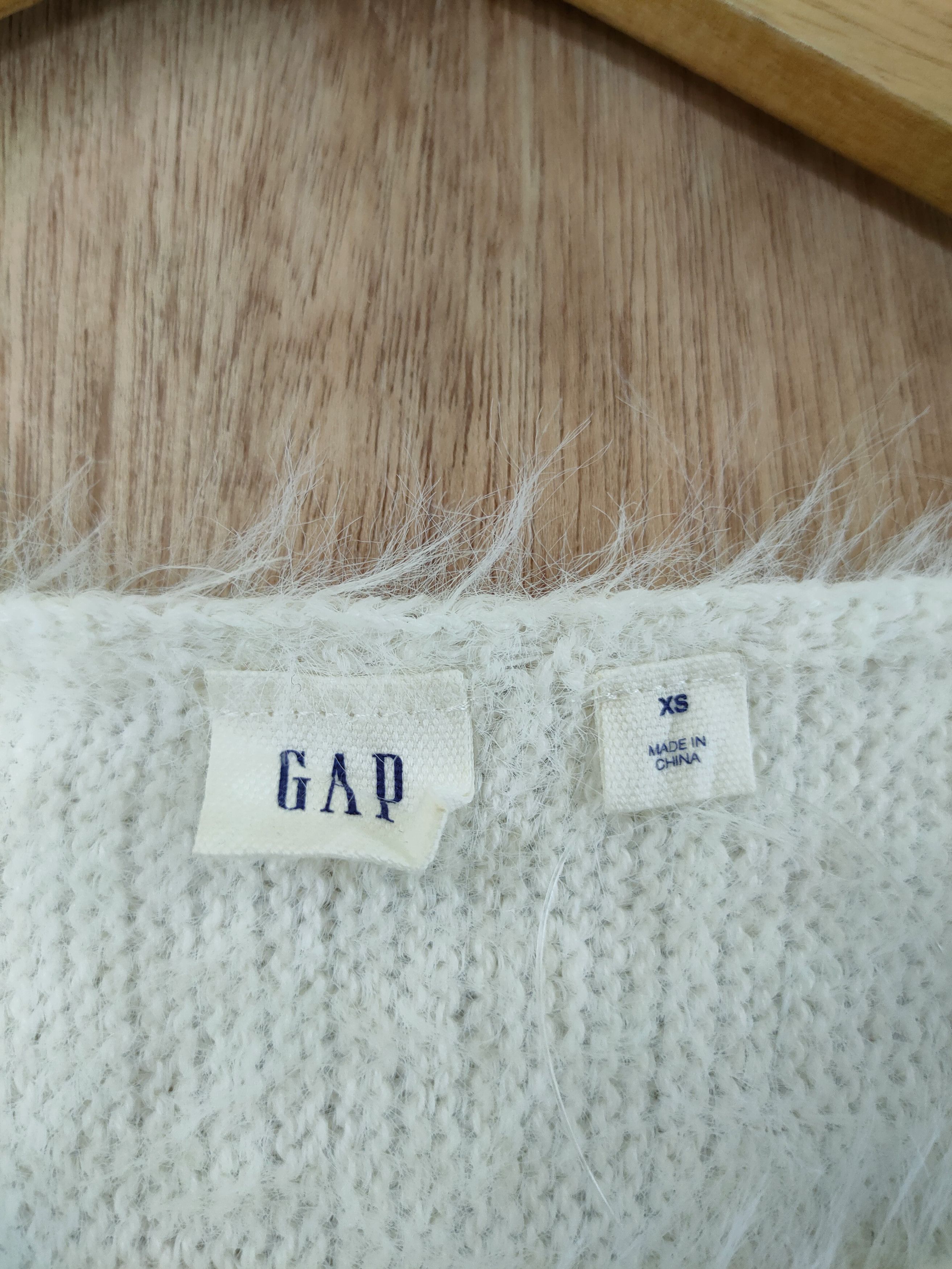 Gap DL Gap White mohair soft fur shaggy knitwear #46-531 Size XS / US 0-2 / IT 36-38 - 4 Thumbnail